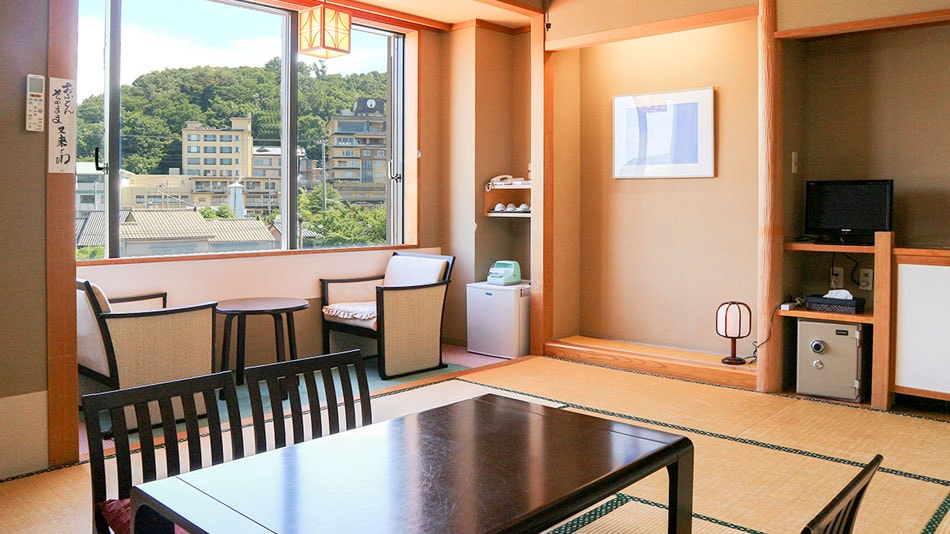 * [Detailed image] Japanese-style room on the hot spring town side