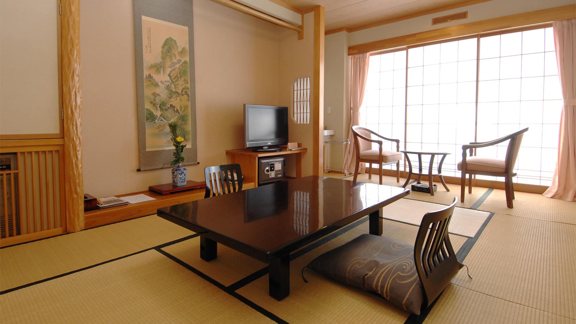 An example of a Japanese-style room with a view