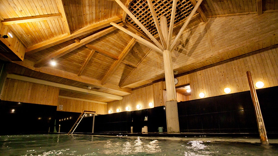 Indoor bath ceiling resized