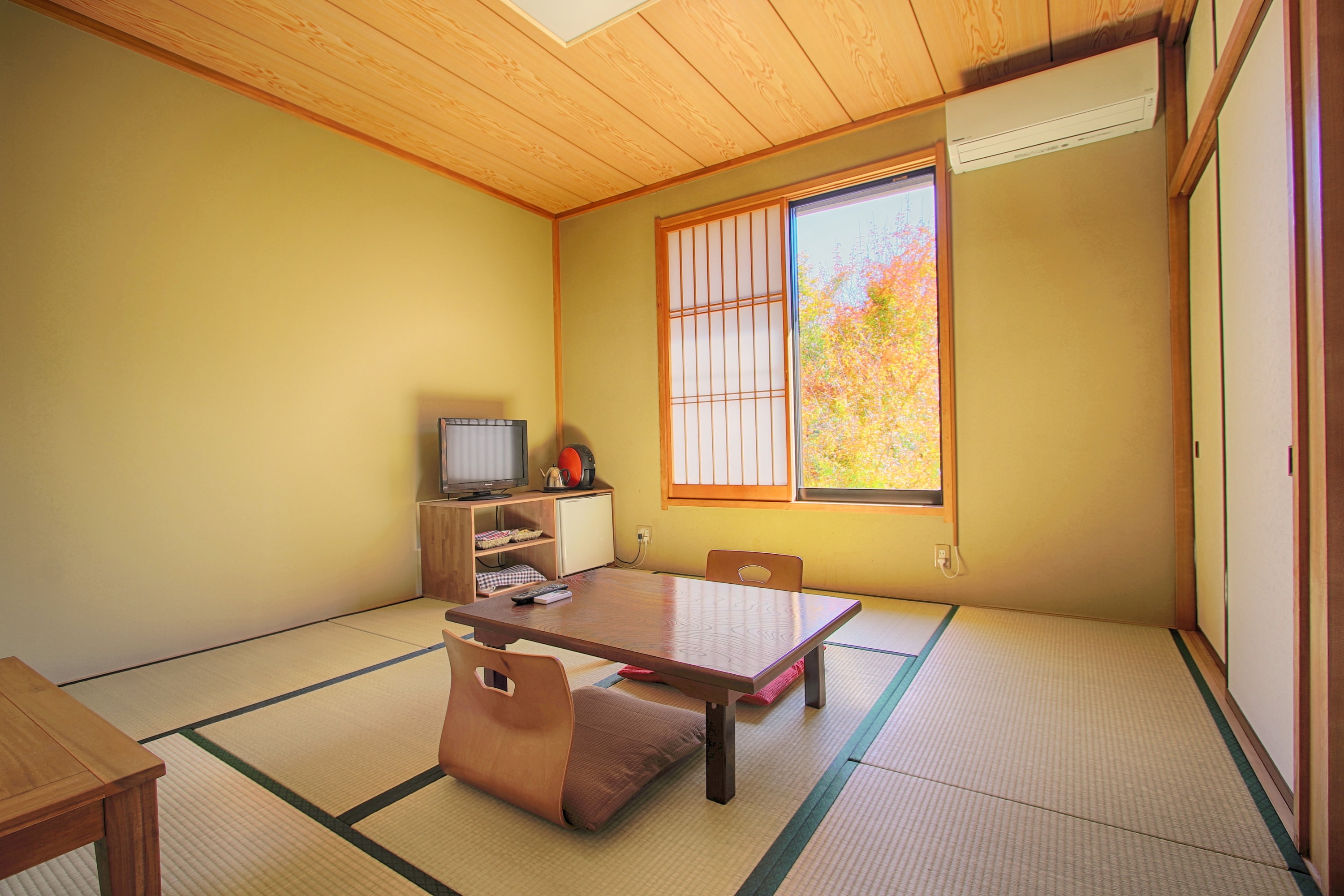 Room 206