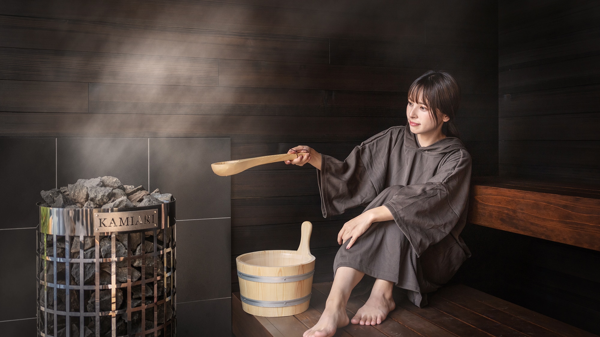 [Sauna] Relax in the comfortable warmth while slowly sweating, and let your body's fatigue melt away.