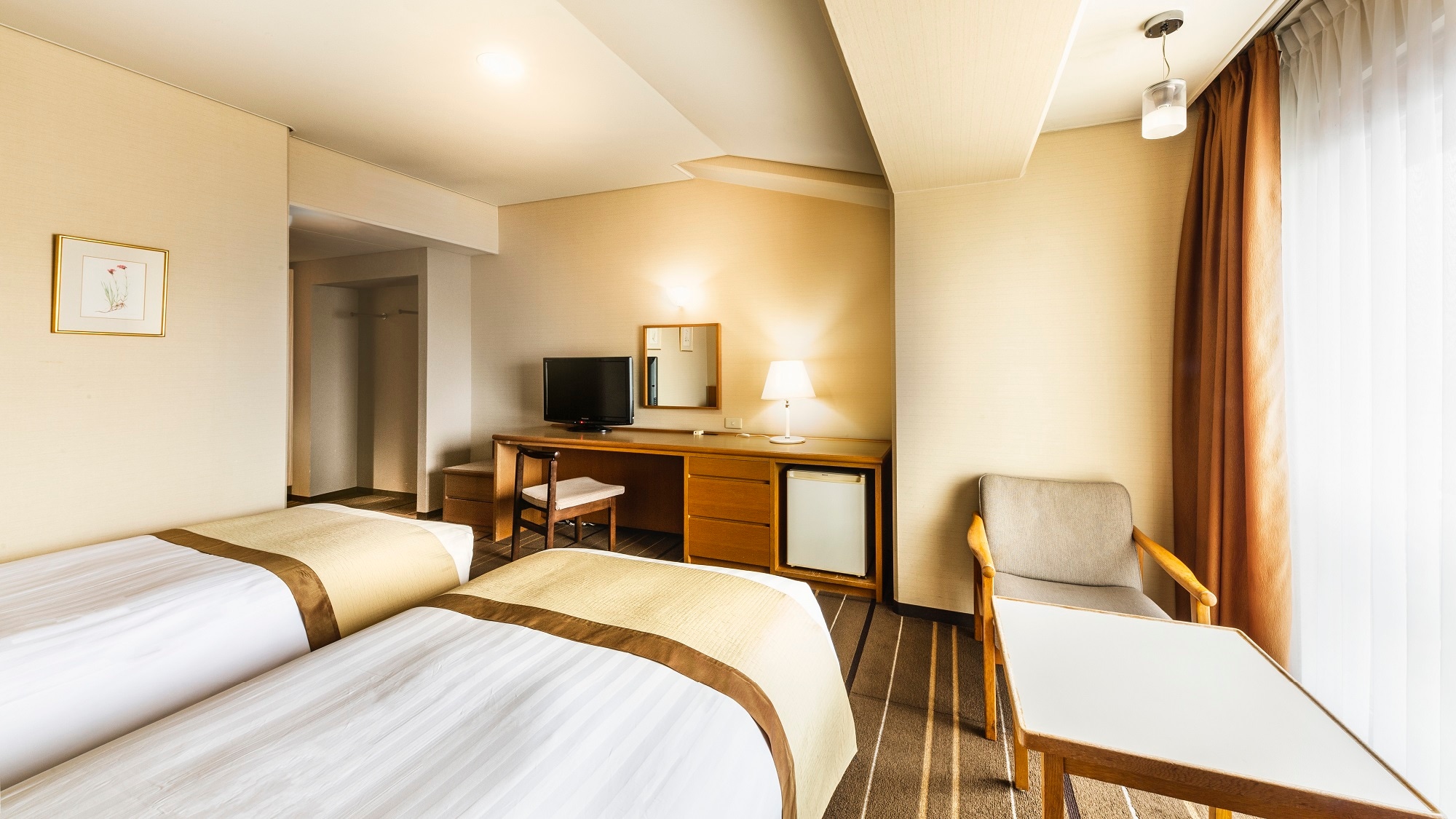 [23.4 square meters] West building twin