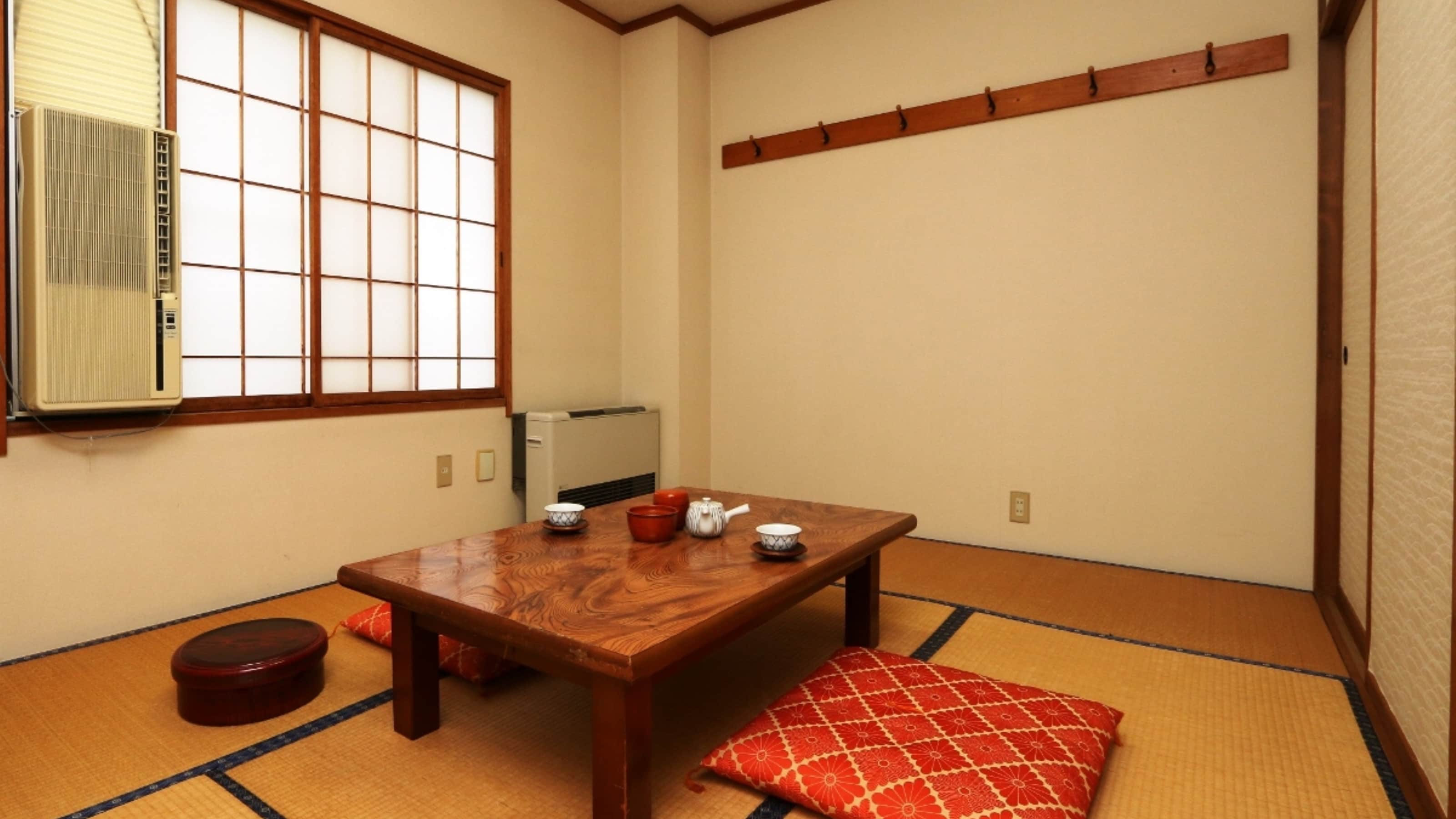 Kamar bergaya Jepang (6 tikar tatami)