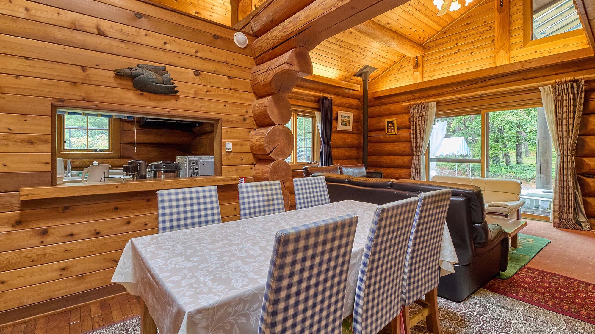 ・[Grace] A counter kitchen and dining area where conversation can flow. You can enjoy cooking with your family and friends.