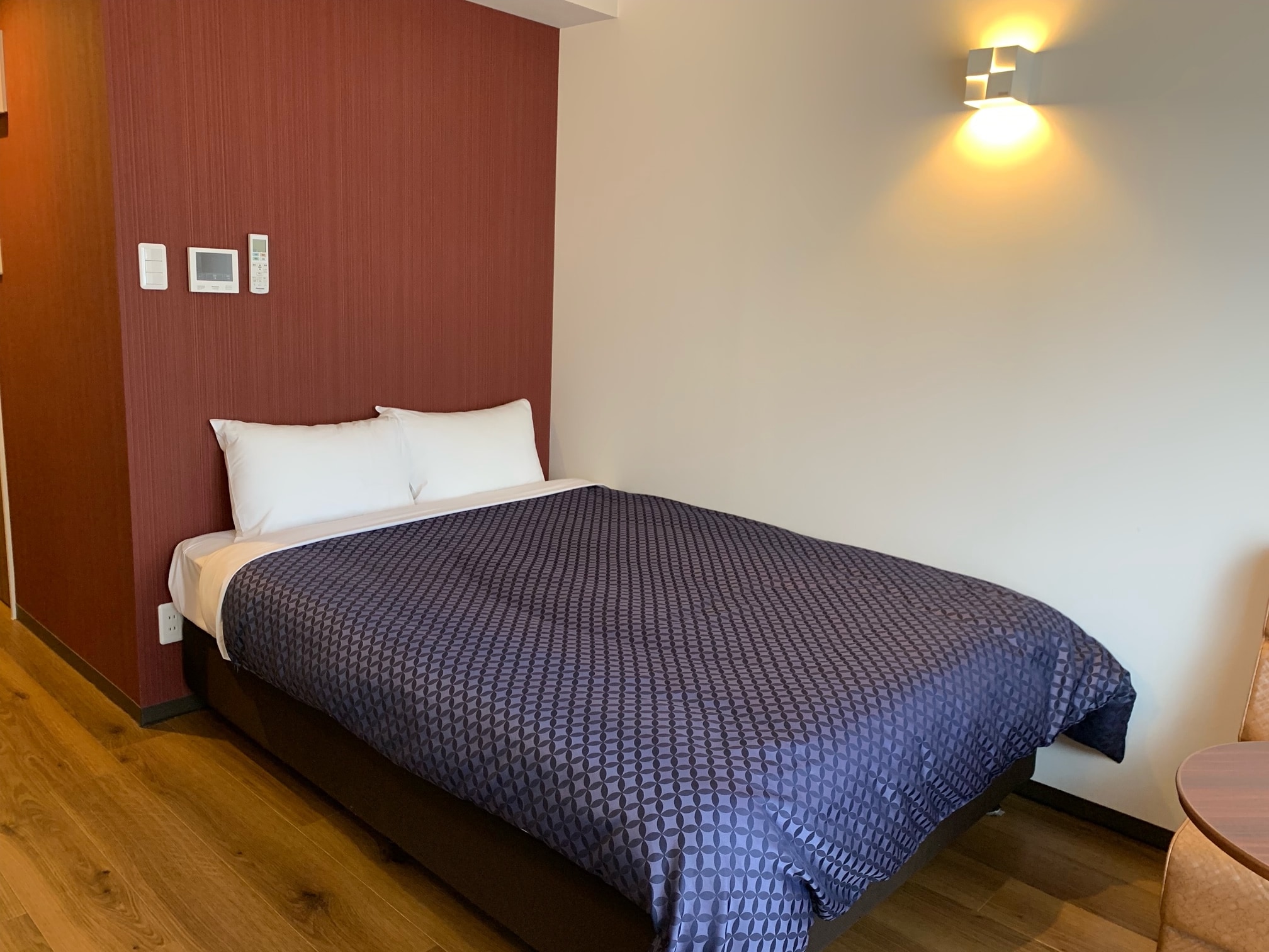 Double bed
