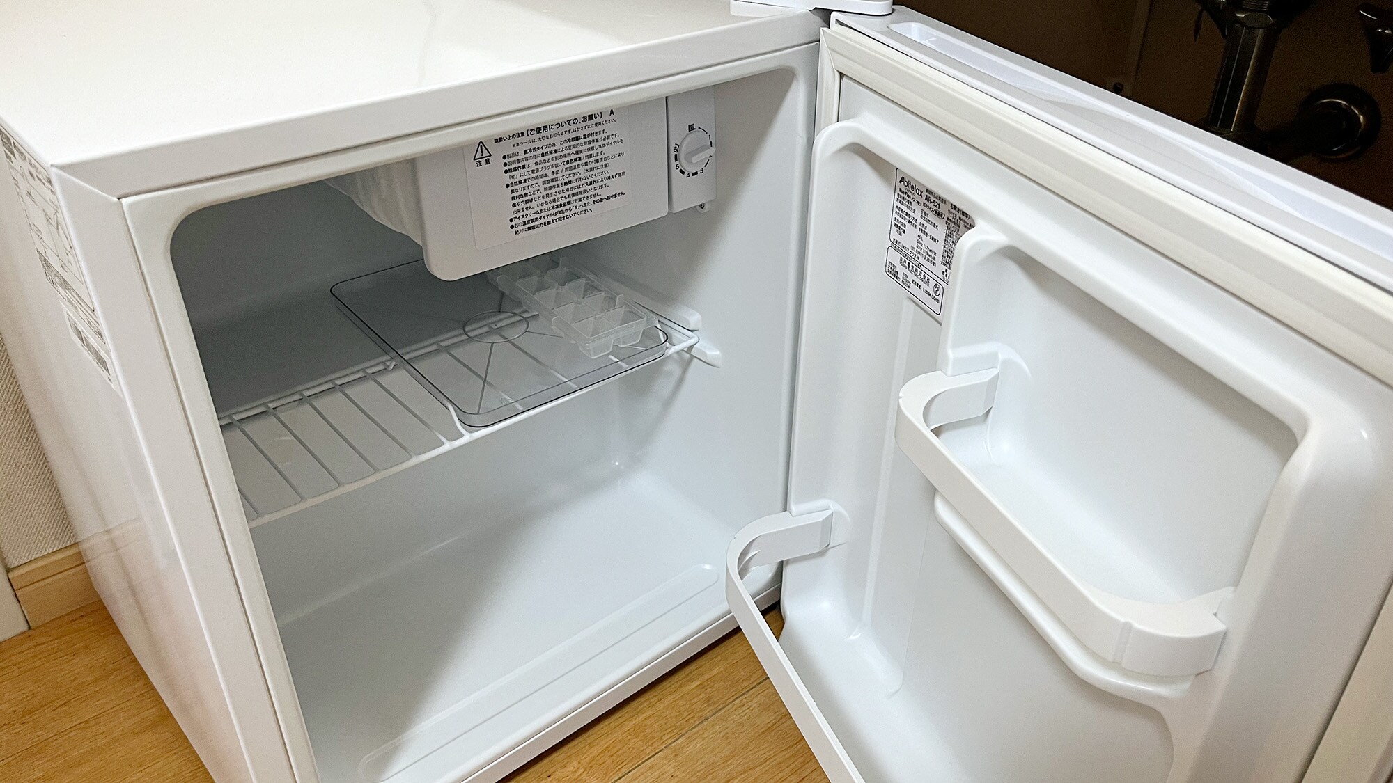 [Guest room amenities] All rooms equipped with small refrigerators