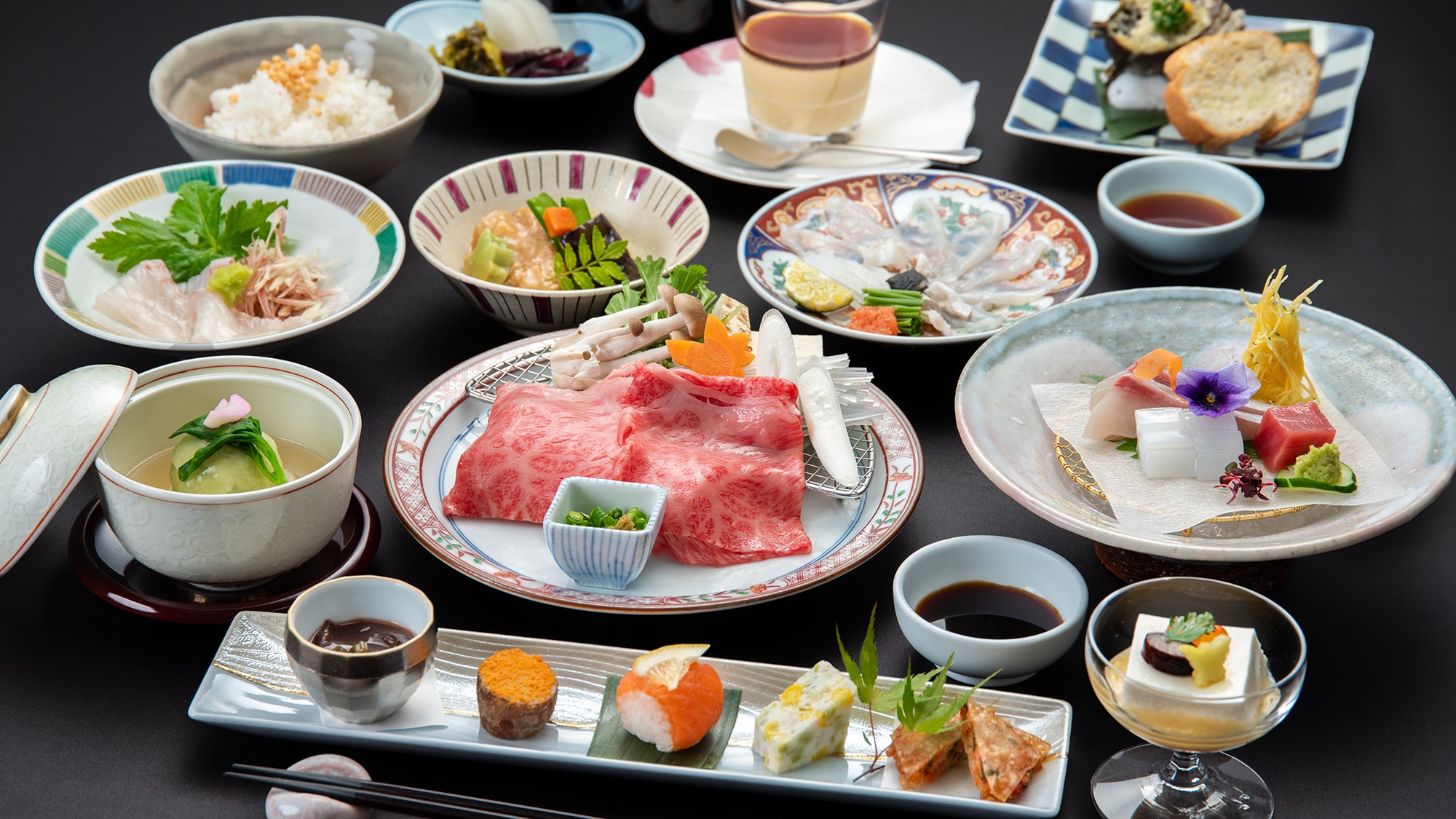 [Dinner example] Four Seasons Kaiseki Course/A standard kaiseki course where you can enjoy the bounty of the mountains and sea, including Wagyu beef and seasonal fish.