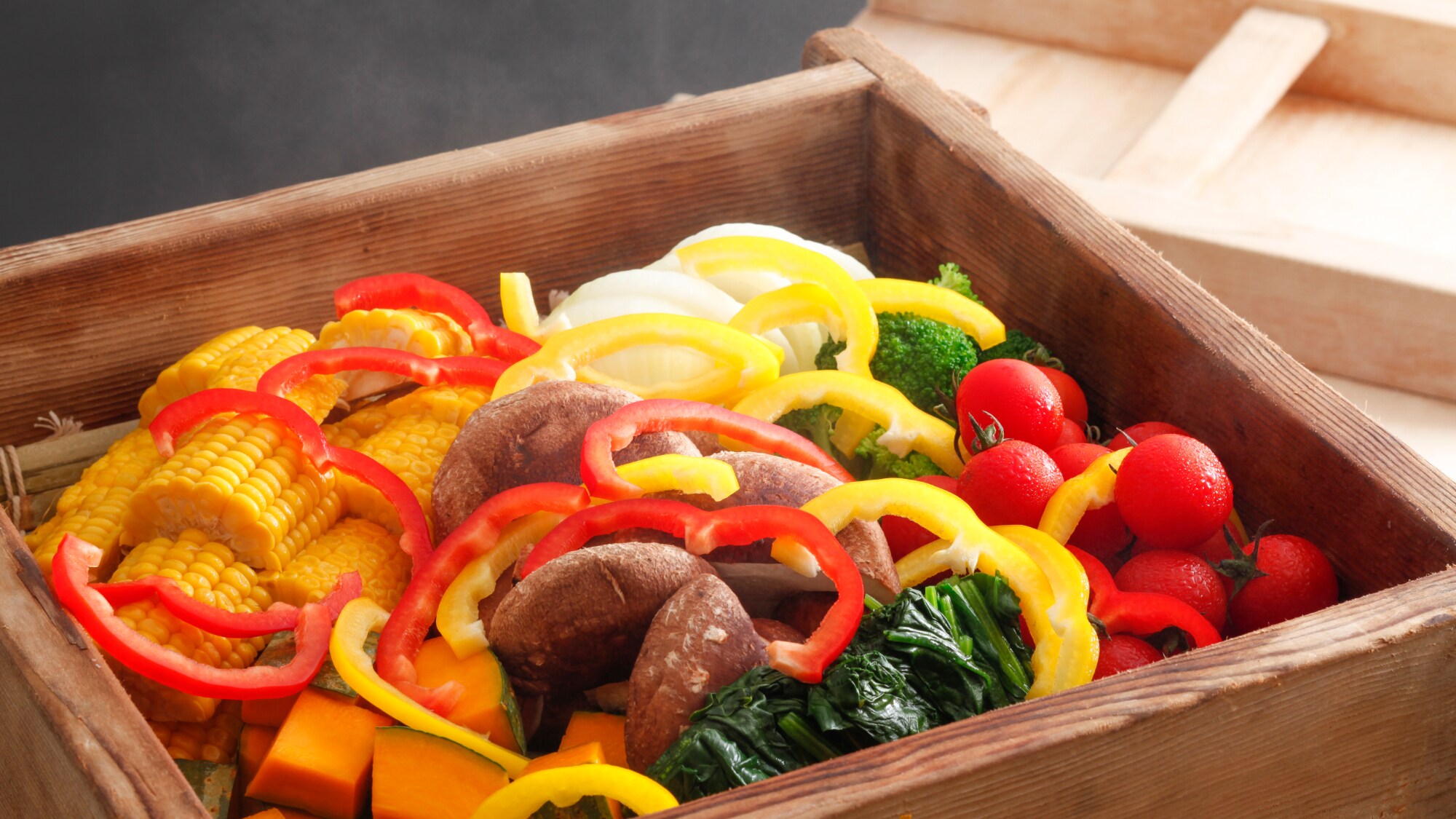 Breakfast steamed vegetables using seasonal ingredients