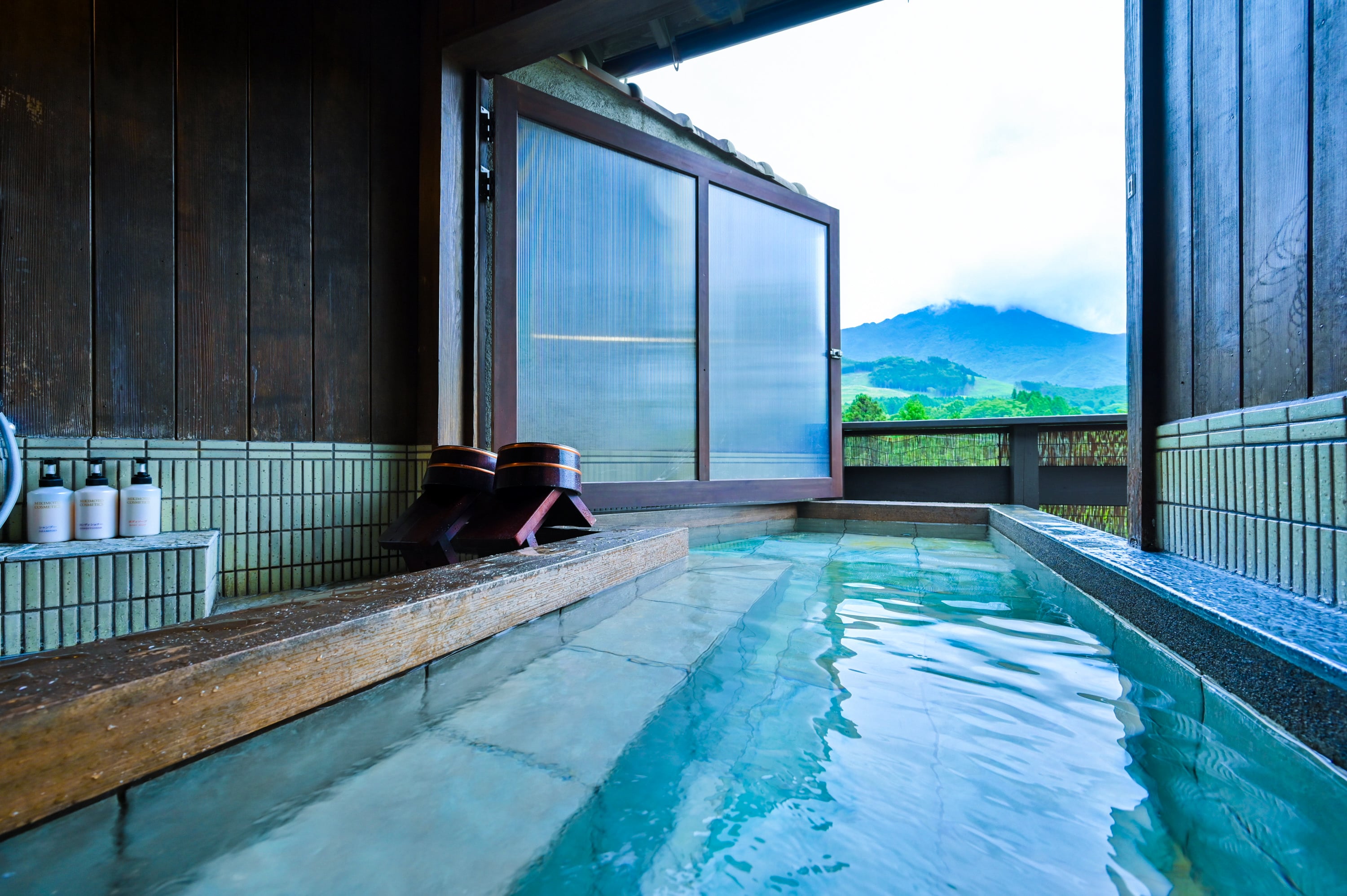 ■Suho■Semi-open-air bath