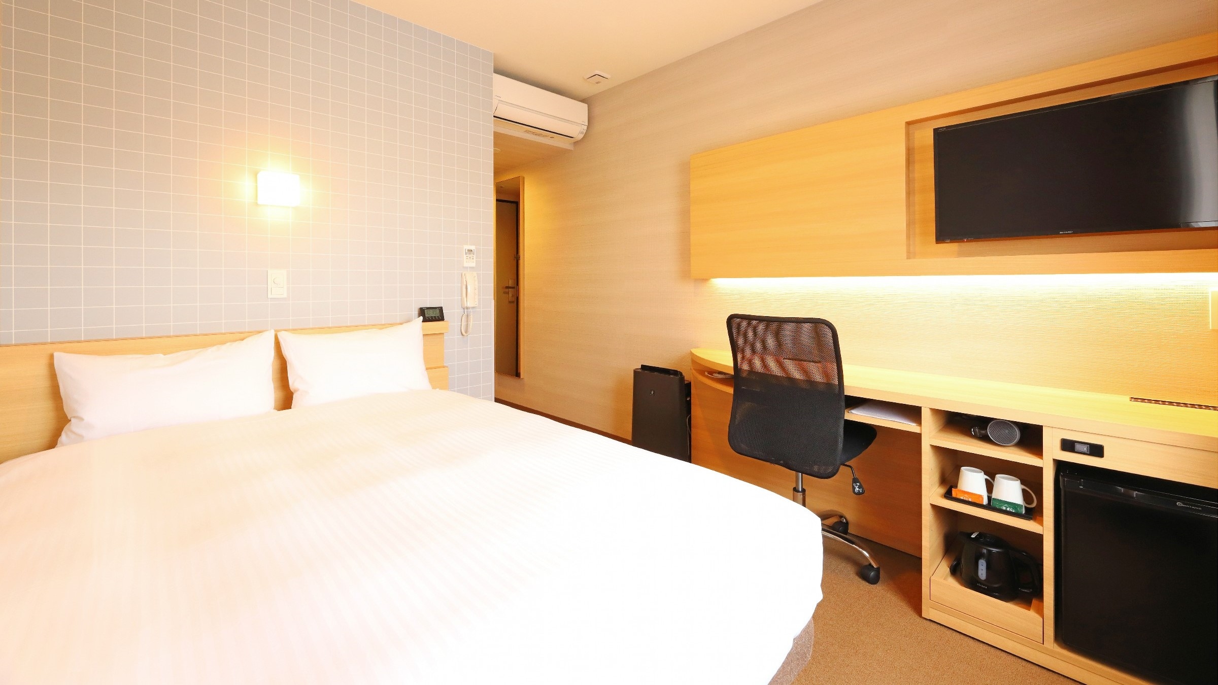 [All rooms are non-smoking] Double room