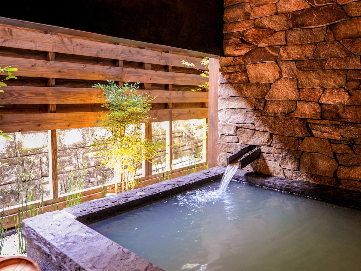 Suigyou (private indoor bath, Japanese-style room, capacity 4 people) Special room