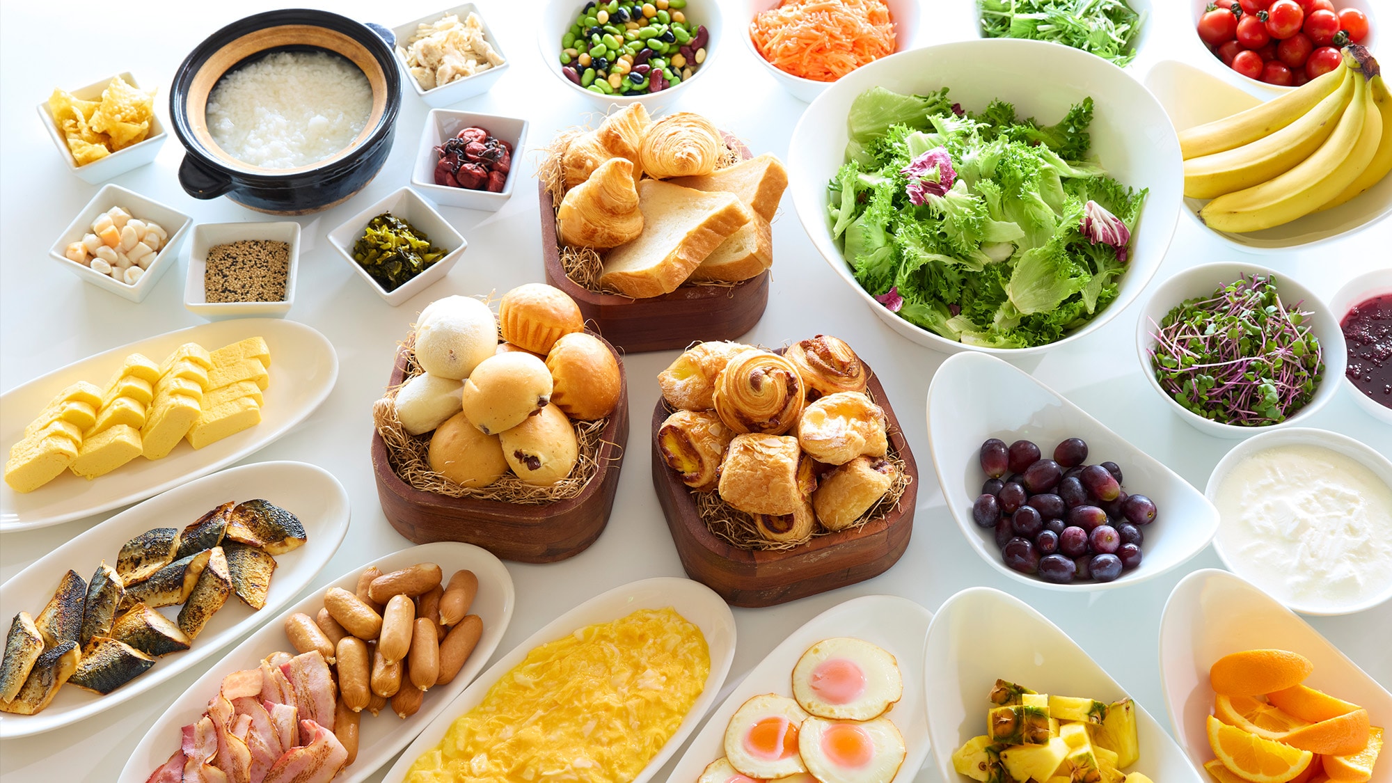 Breakfast buffet image