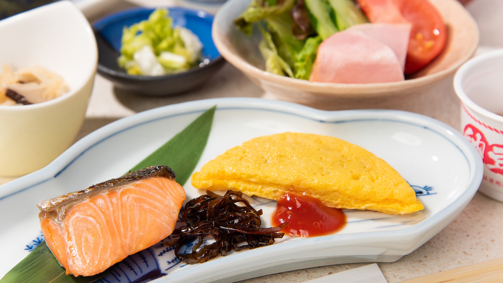 * [早餐]我们将准备一顿均衡的日本料理。