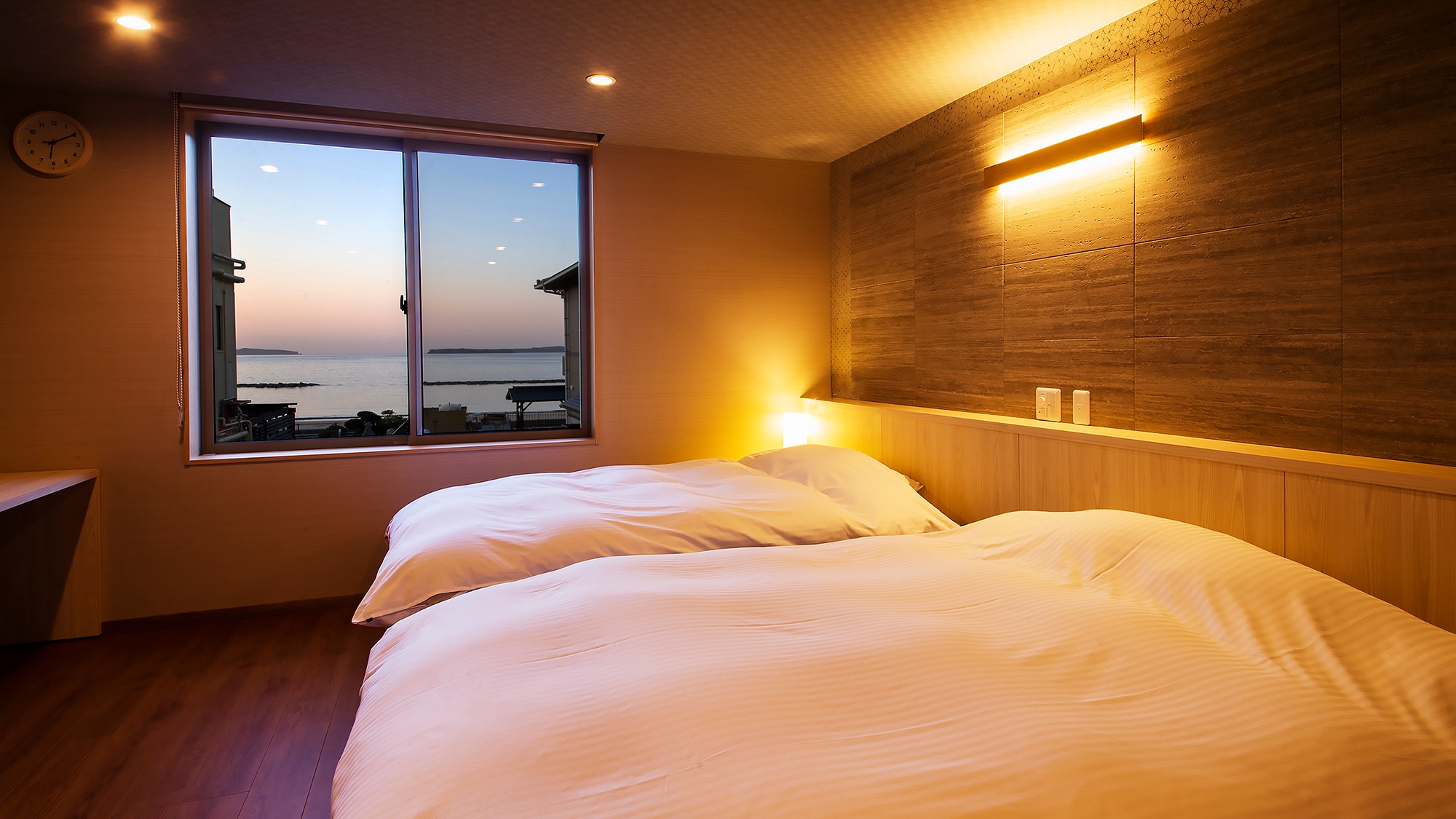 ■Guest room with semi-open-air bath, Japanese-Western style modern room [Nagi] (image) ■NEW OPEN in March 2023