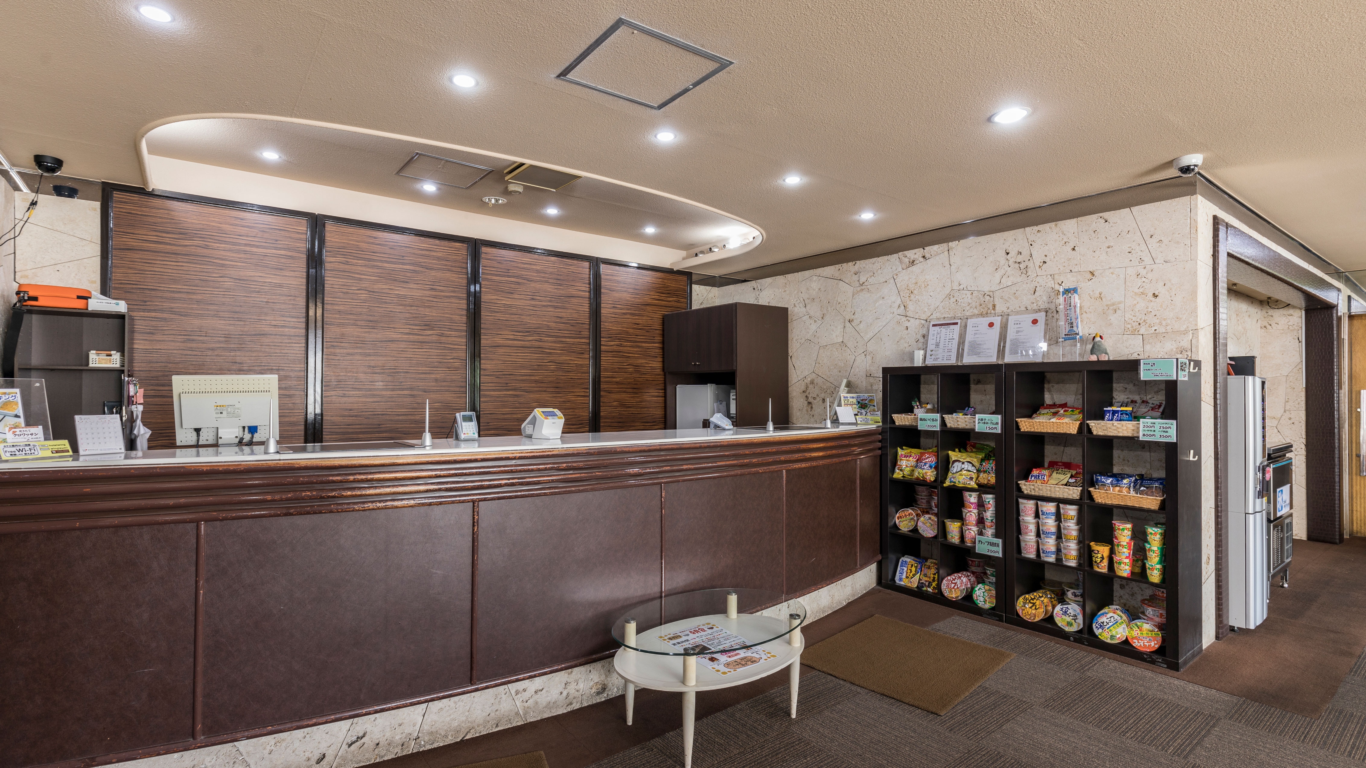 外観・フロント