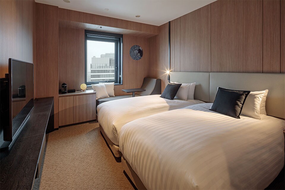 Standard twin (premium floor)