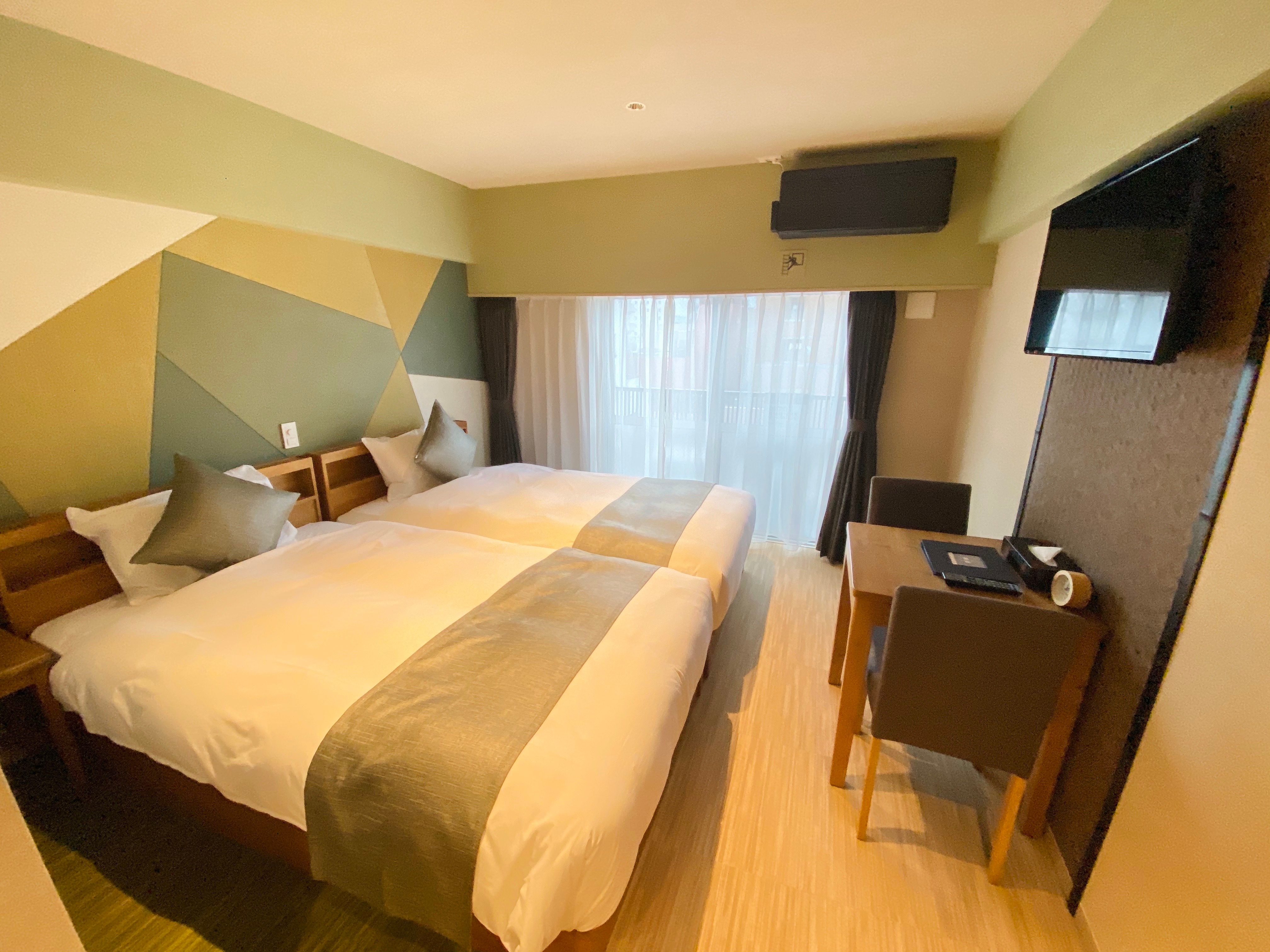 Twin room (example)