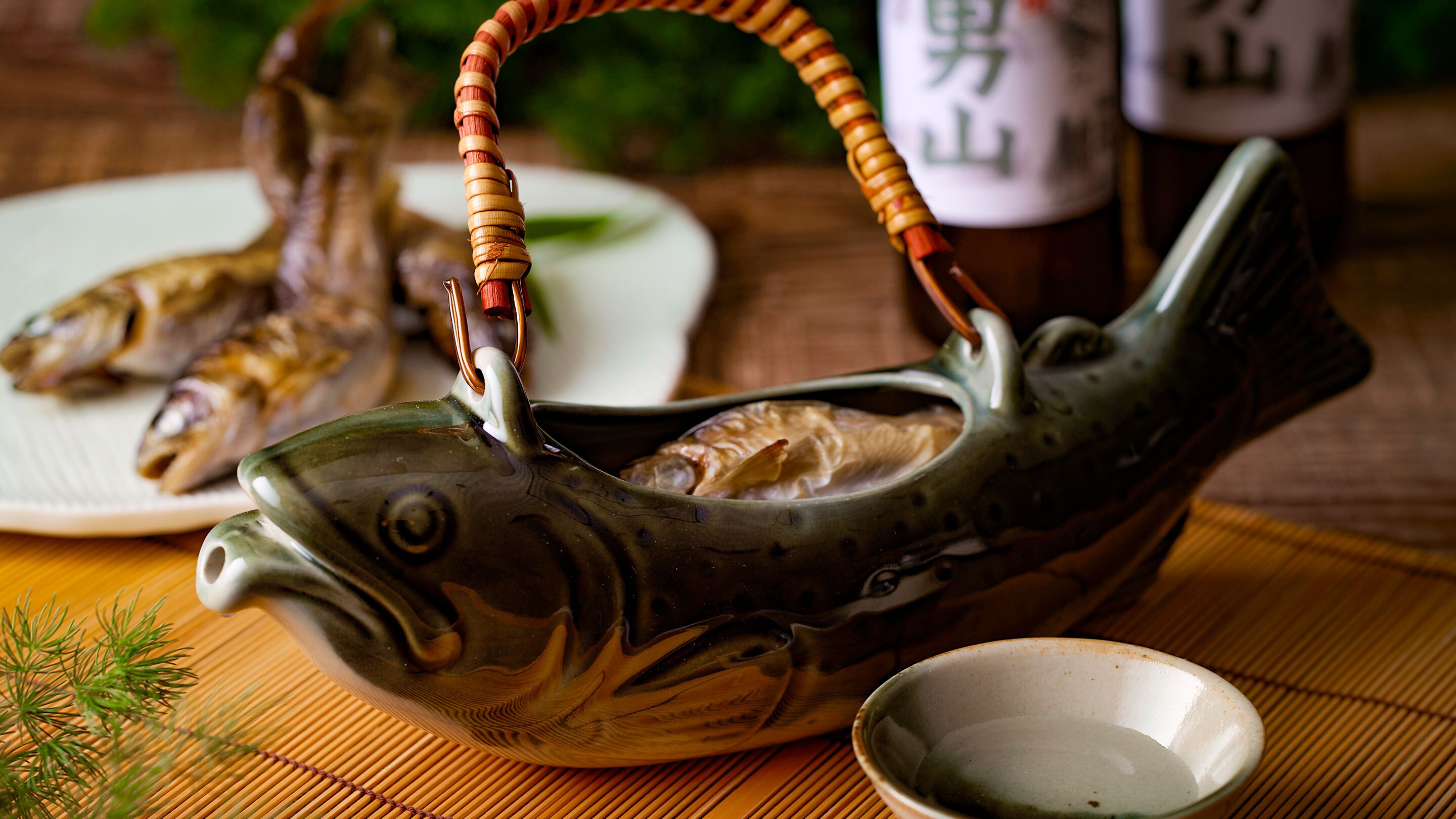 Trout bone sake *Image for illustration purposes
