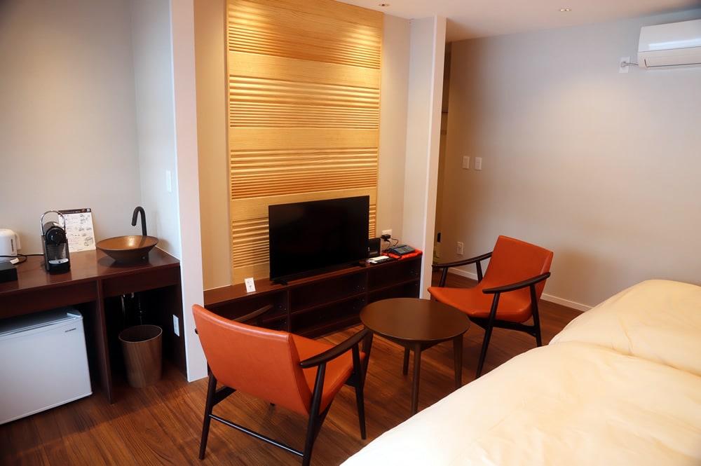[บ้านชินาโนะ/ยูโนกะ] ห้องเตียงแฝดสไตล์ตะวันตกพร้อมอ่างอาบน้ำที่บ่อน้ำพุร้อนชื่อดังระดับโลก "ชินยู"