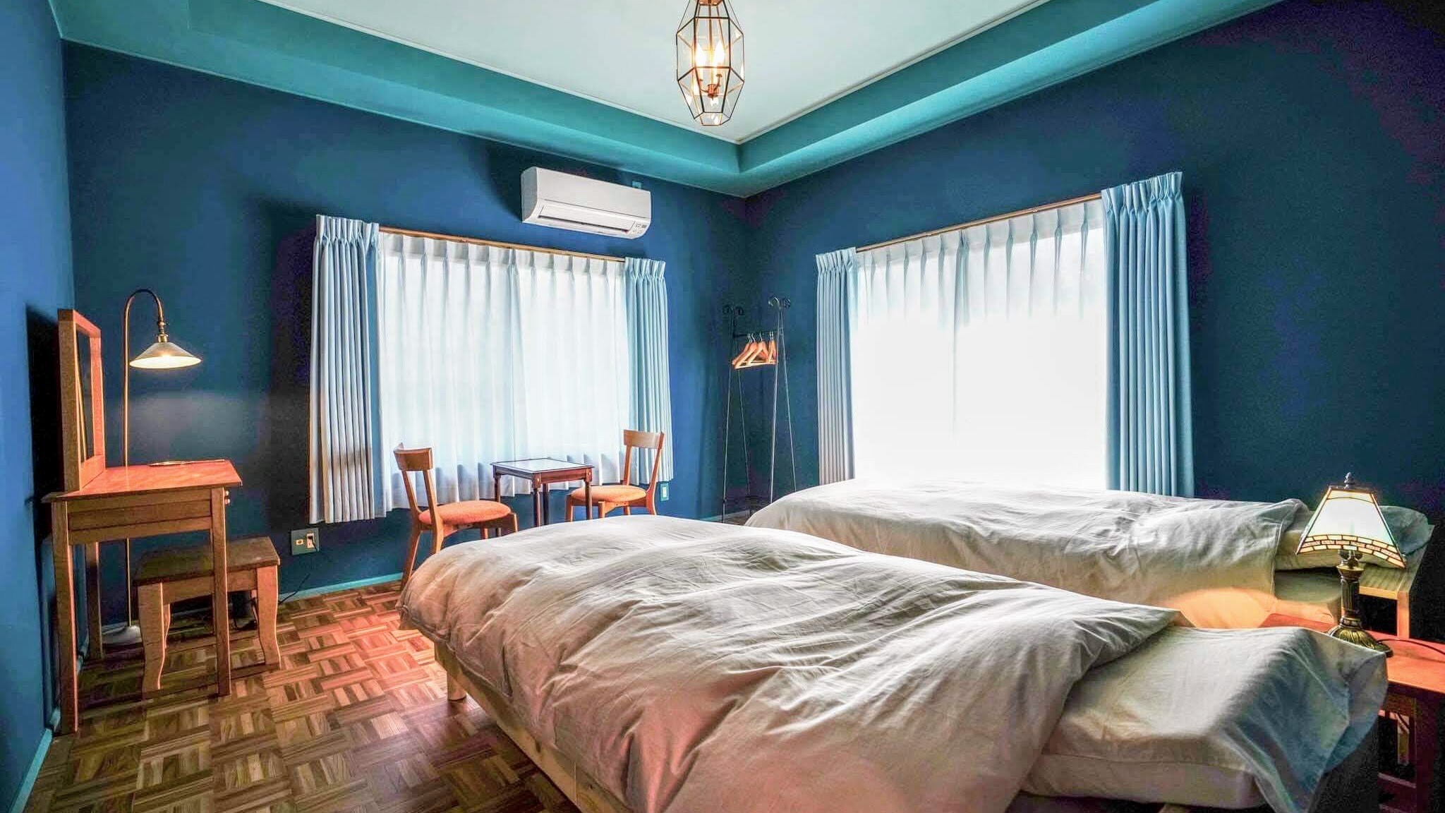 Blue room (Western-style room) 1
