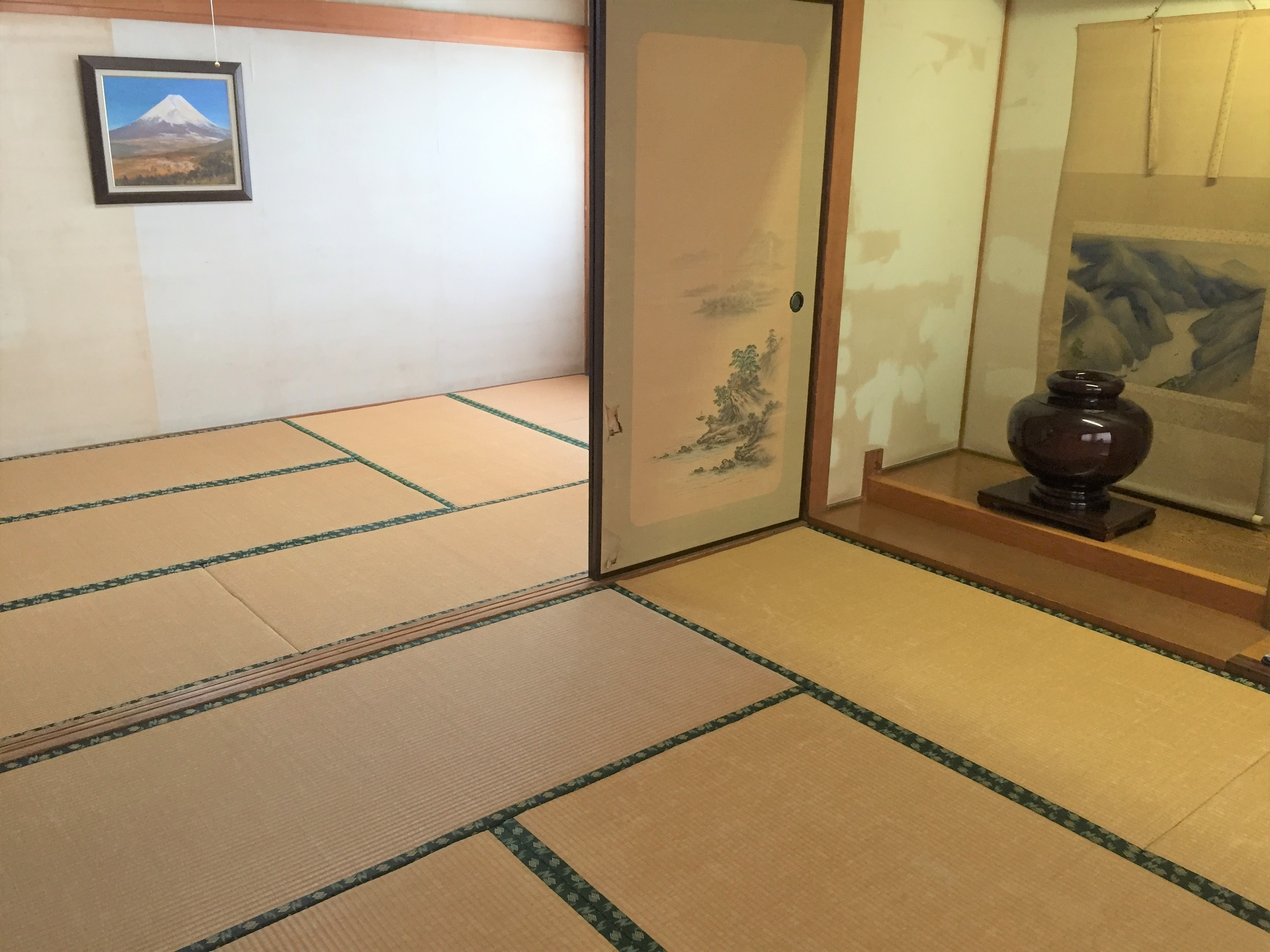 Japanese-style room (large room) 2