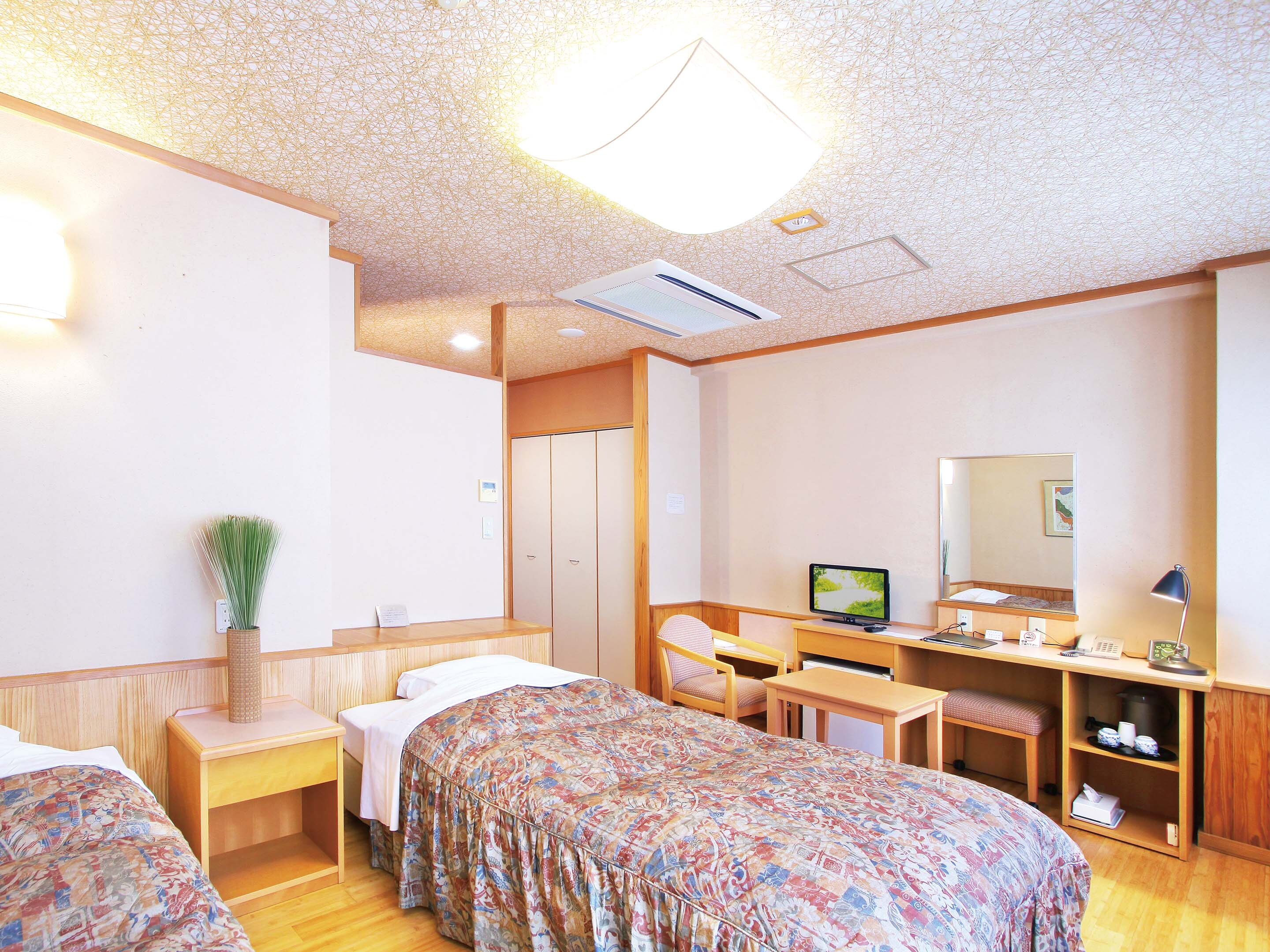 Twin (Western-style room)