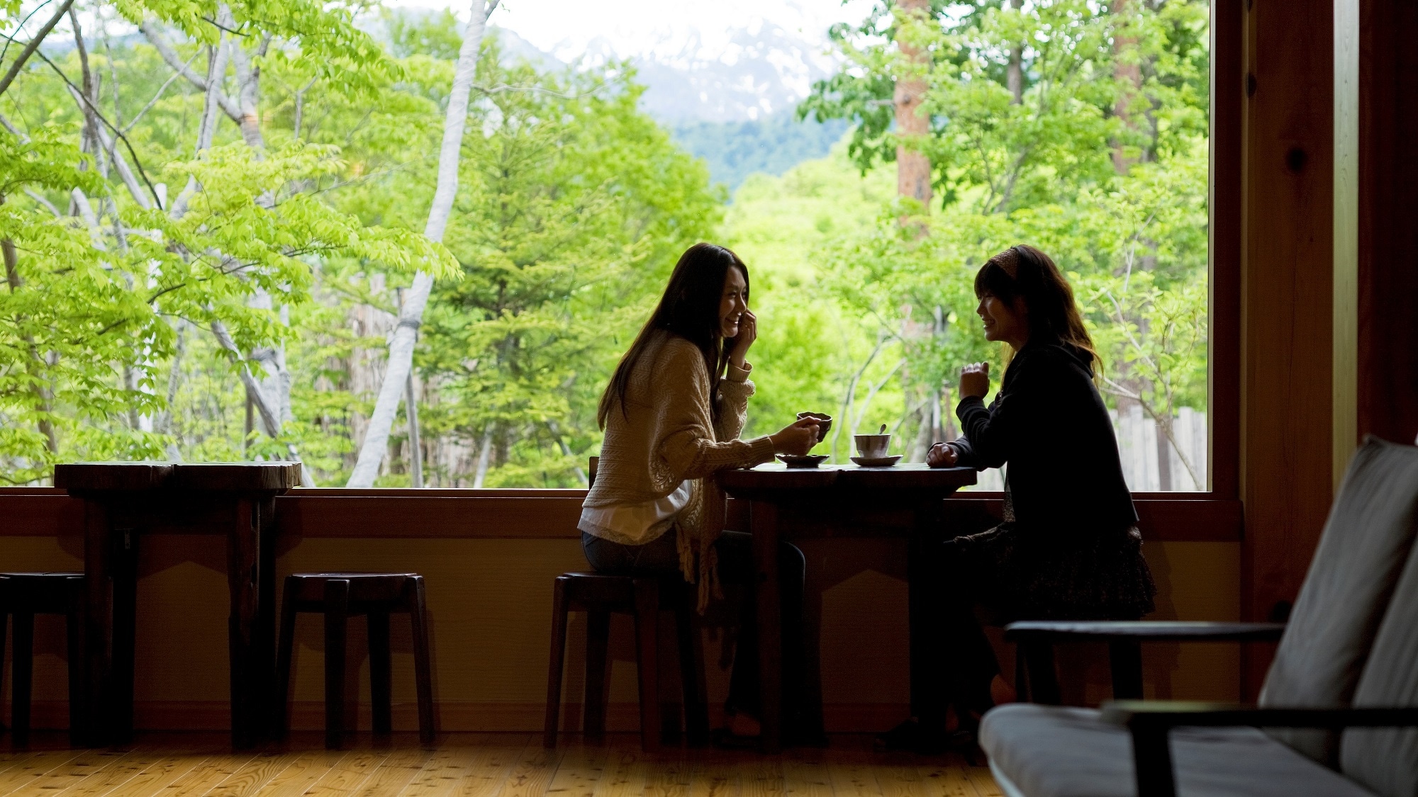 [ล็อบบี้: ตัวอย่างฤดูร้อน]