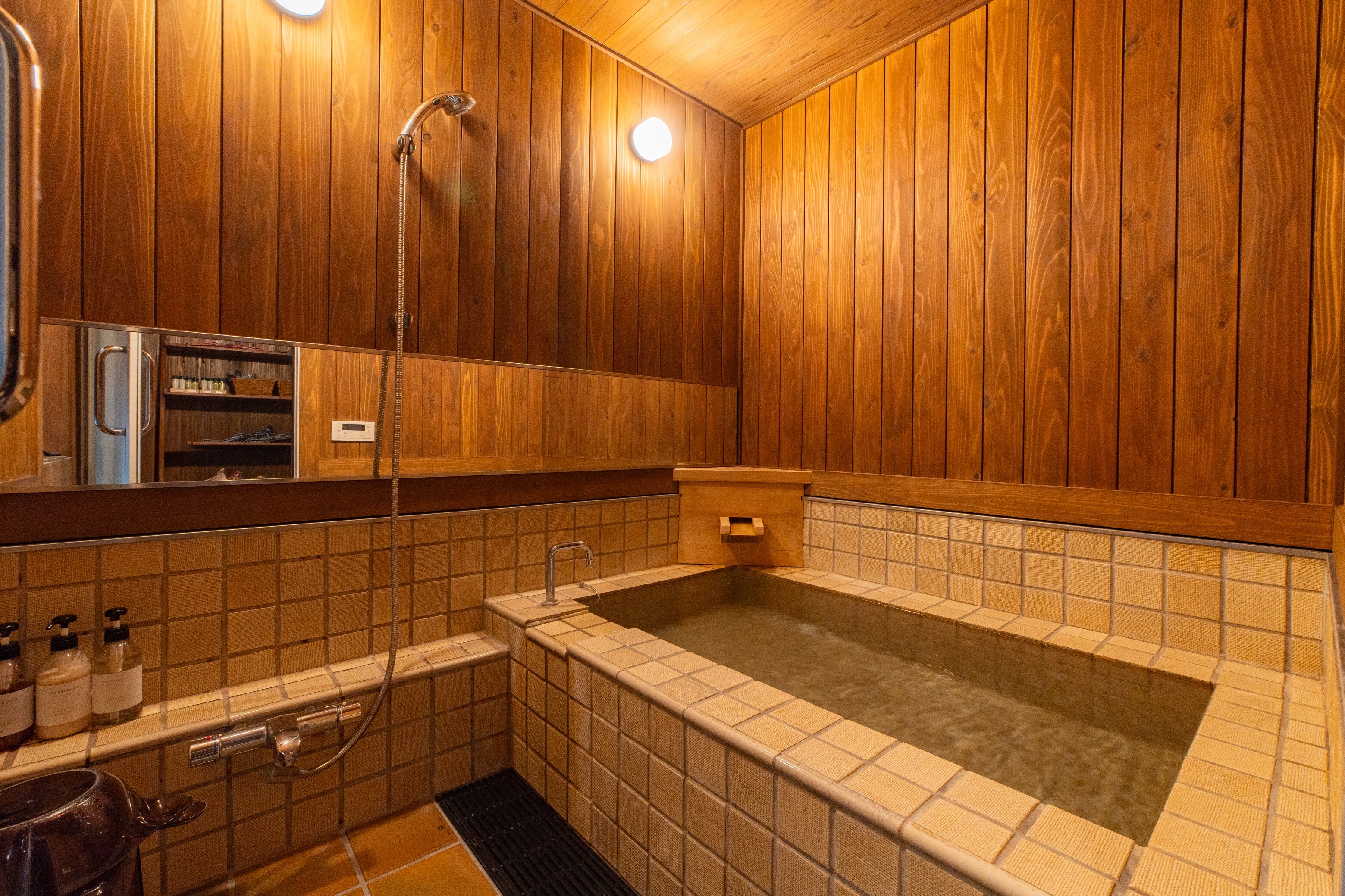 Indoor bath