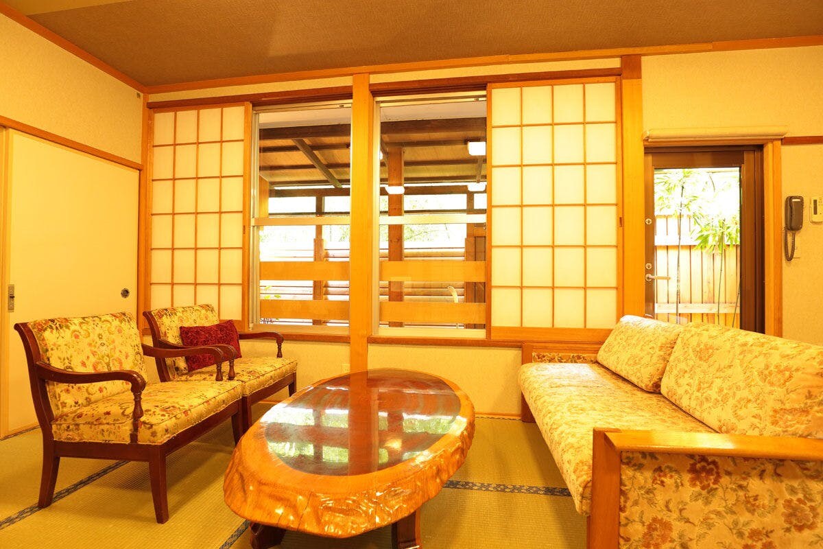 kamar kecil