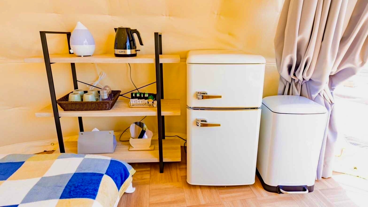 เต็นท์โดม ``5'' พร้อมอ่างอาบน้ำกลางแจ้งส่วนตัว เตียงคู่ & ครั้ง;3