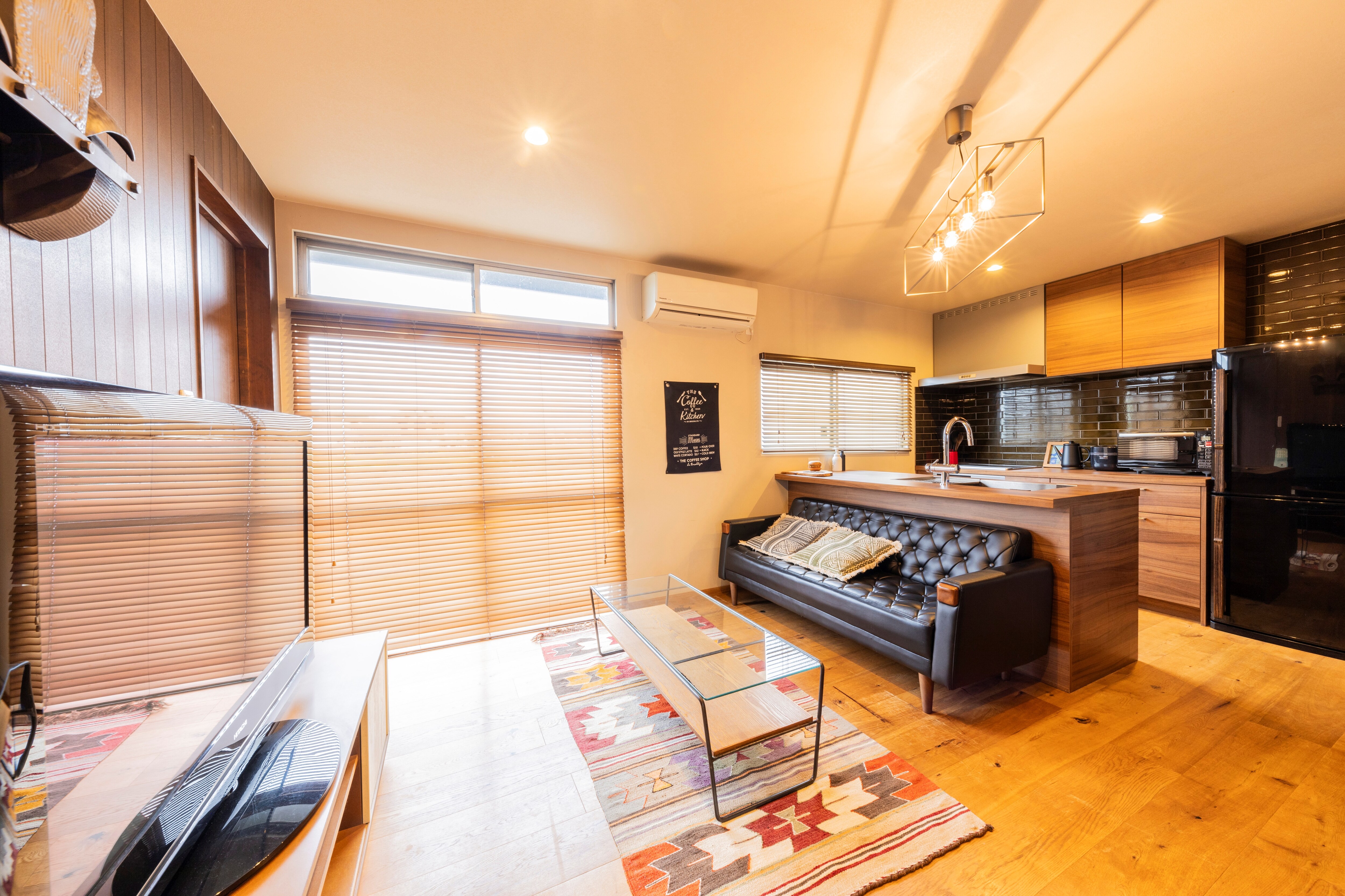MINO103 Living room