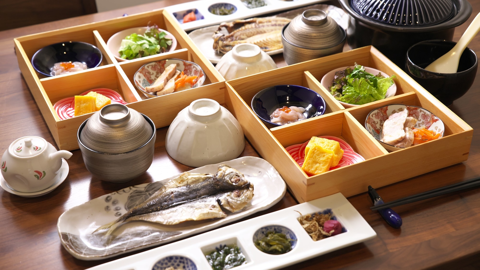 【早餐範例】我們將竭誠為您提供鄉村的懷舊風味和山梨的美味。