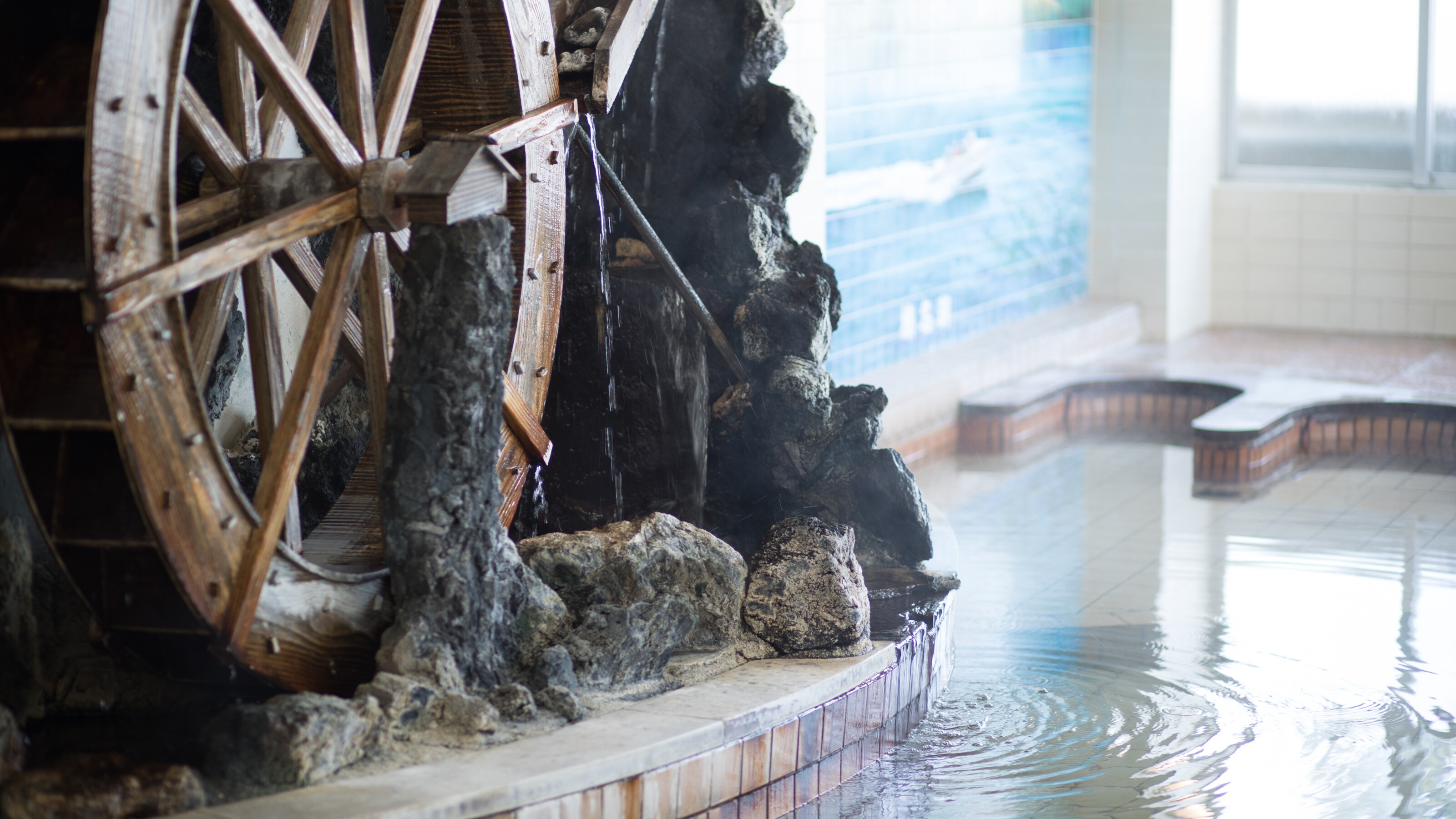 Large Bathhouse Waterwheel