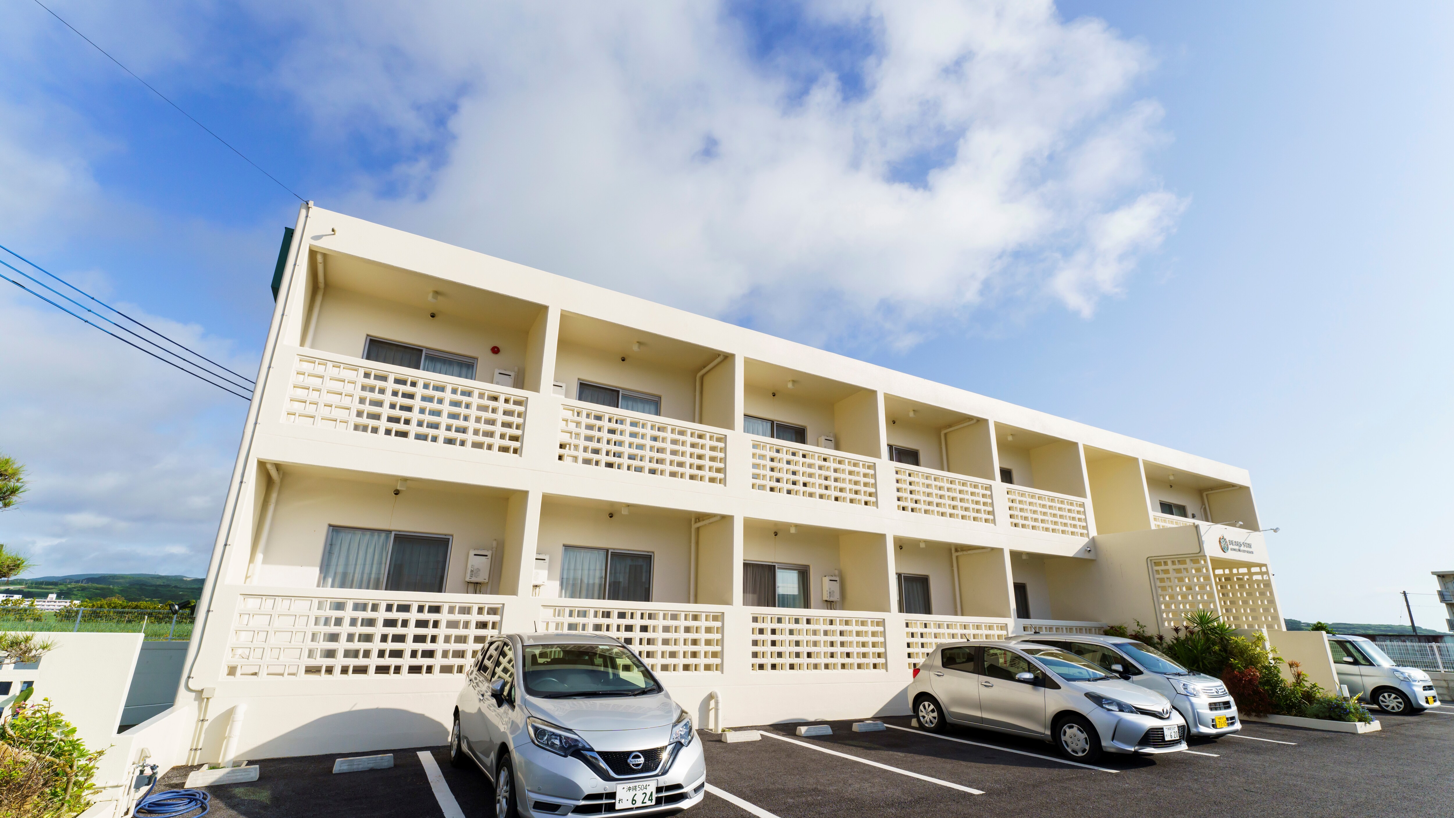OPEN March 2021 ★ Few condominium types ｜ Exterior <Bear's Stay Kumejima Ef Beach>