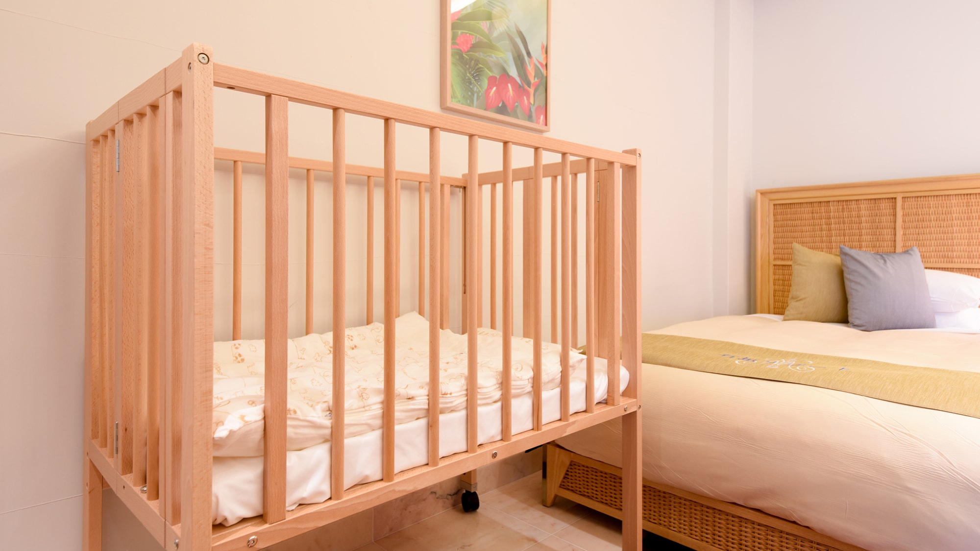*Baby cot/We can rent one if you wish.