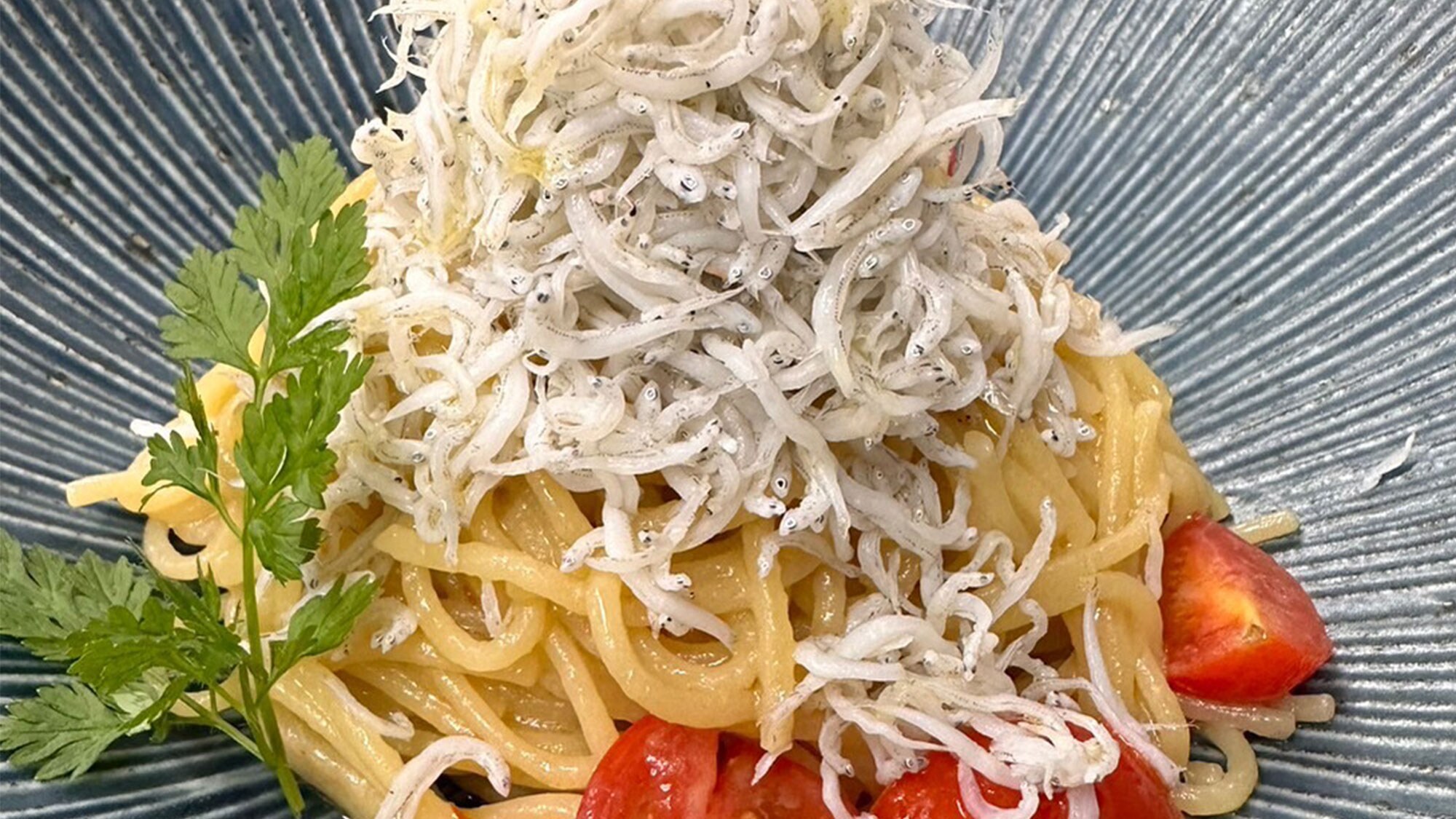 煮銀魚和番茄辣椒