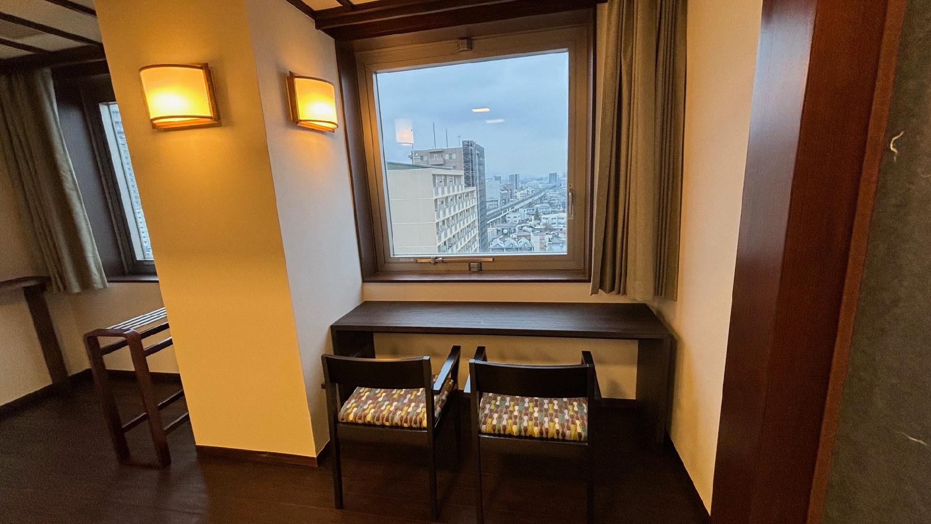 Japanese-style room 12.5 tatami mats (1-5 persons)