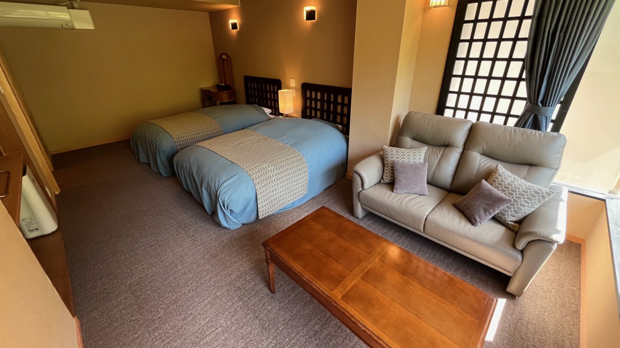 [Chigusa] Twin room with a semi-open-air bath with a natural hot spring overlooking Mt. Tanigawa (renovated in May 2024)