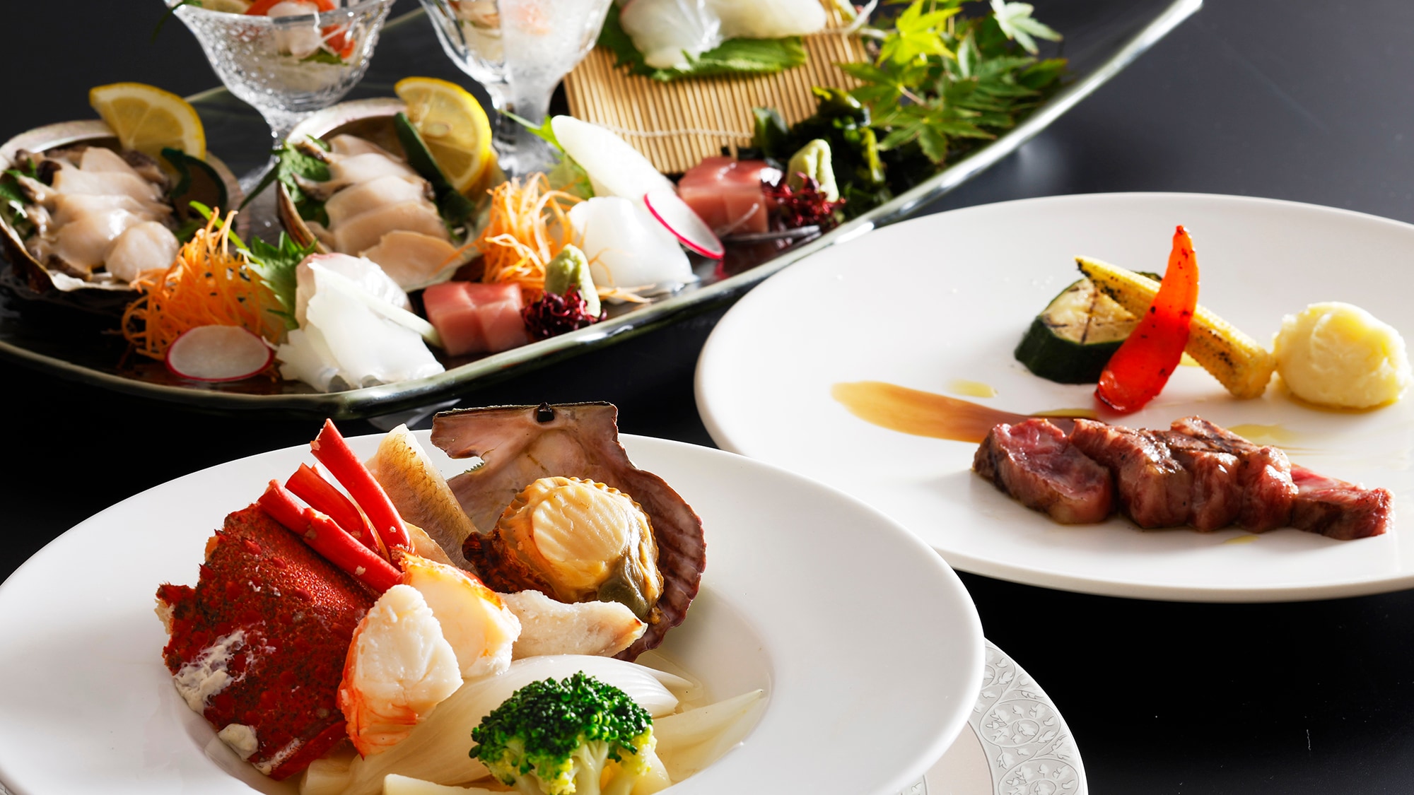 【特别怀石料理】奢华美食的珠宝盒!松阪牛肉、龙虾和鲍鱼的极品三重奏。