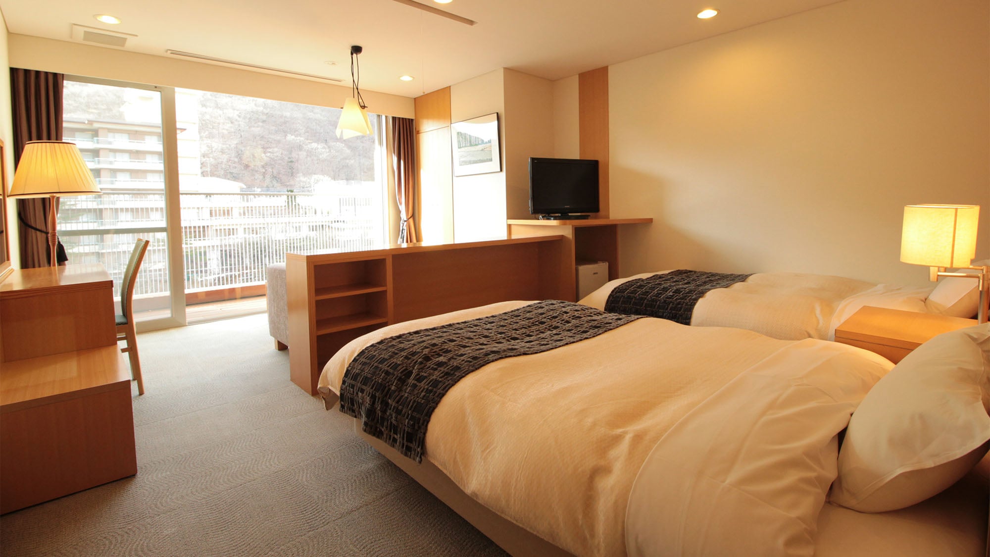 ■ Kamar twin tanpa hambatan