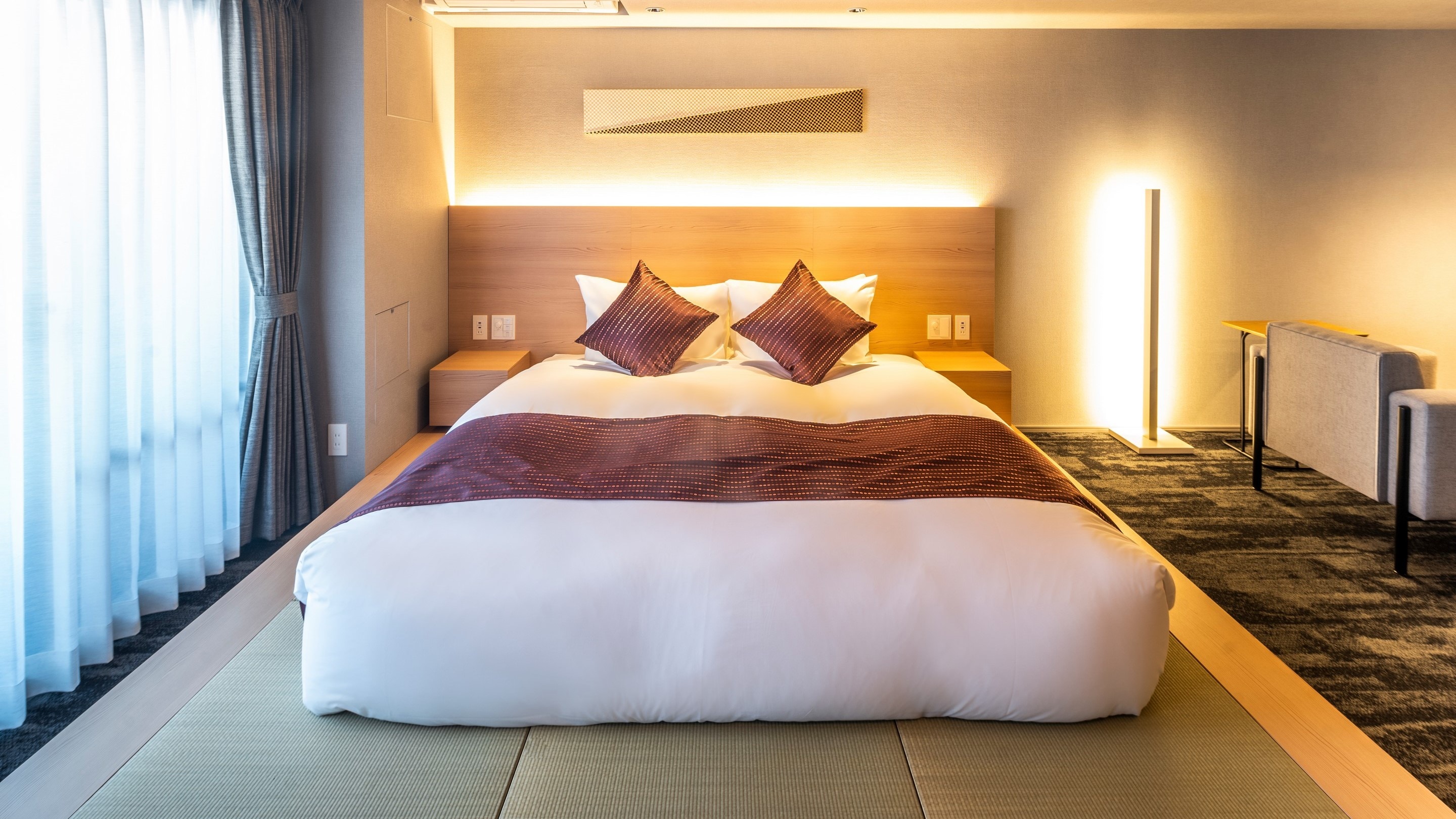[1 king size bed, 1 sofa bed] Premier Deluxe Double