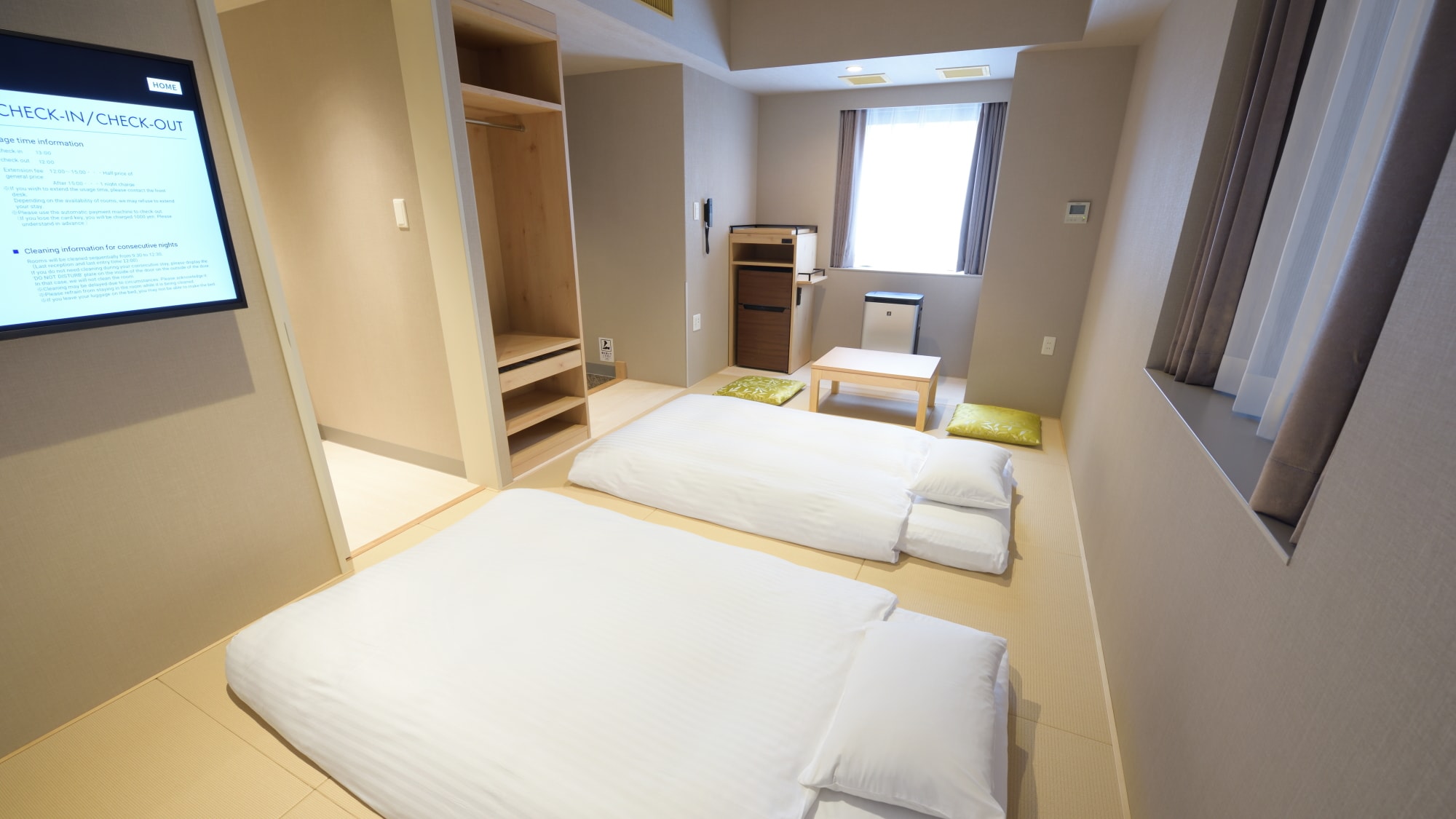 Japanese-style room (for 2 people)