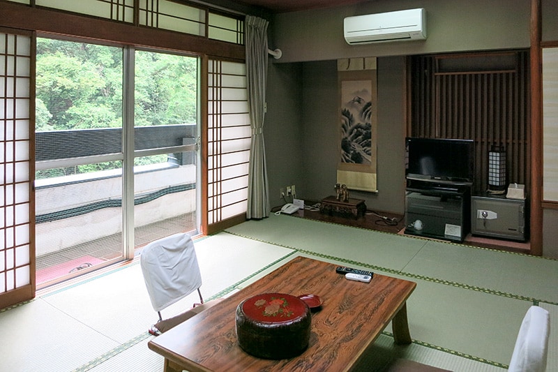 Japanese-style room 10 tatami mats