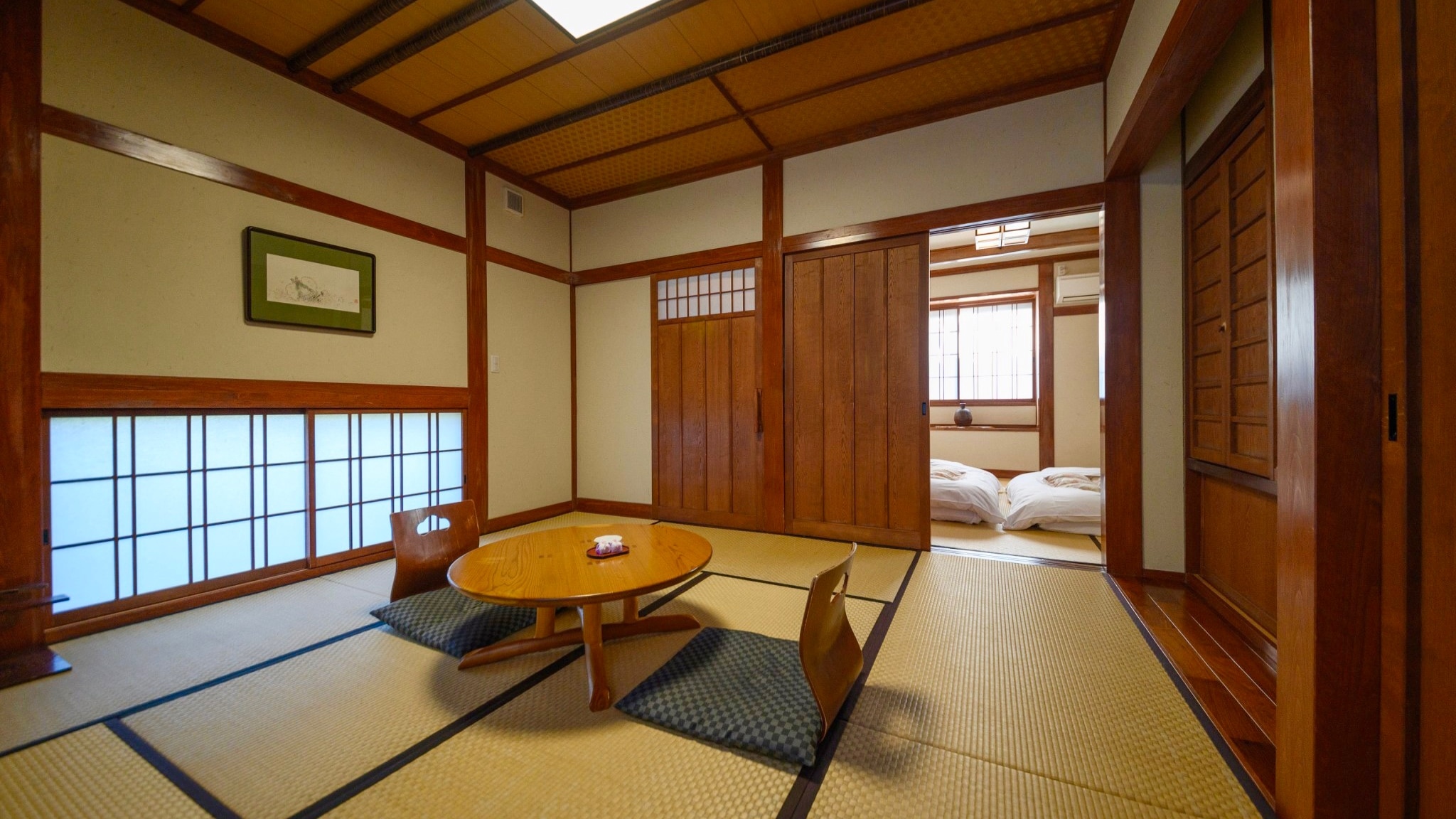 [New building] Japanese-style room with open-air bath (8 tatami mats + 8 tatami mats)