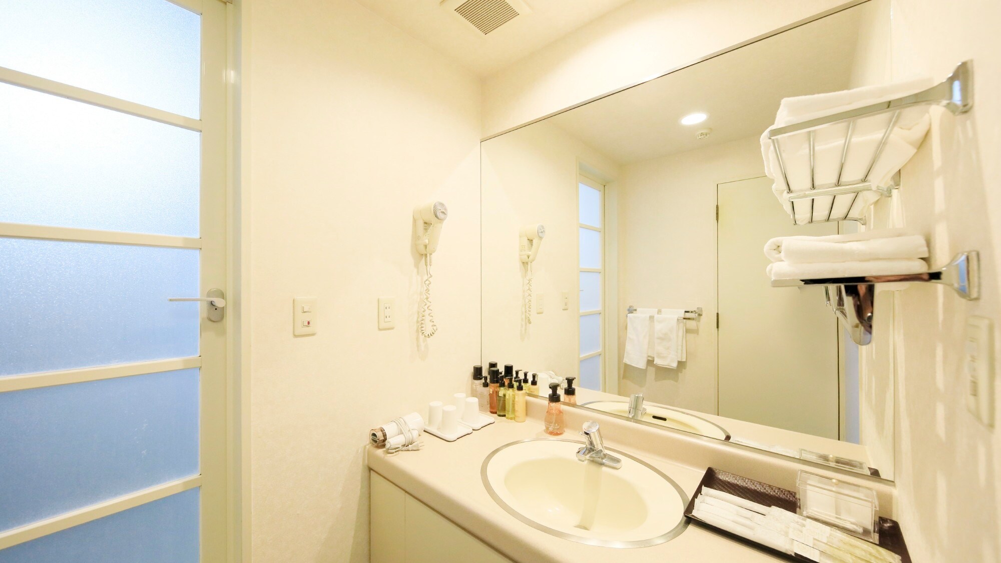 <Non-smoking room> Maisonette room