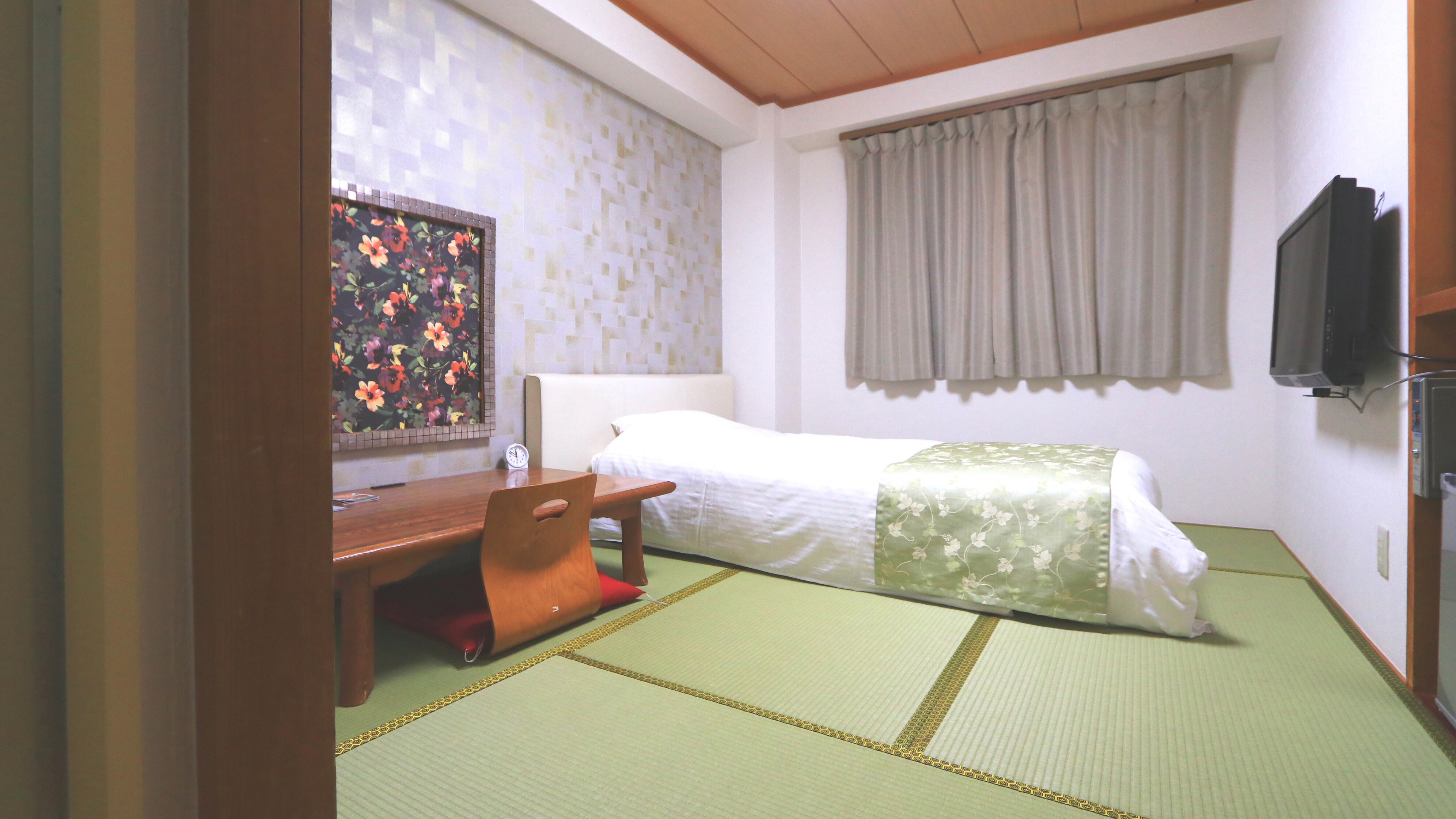 [Japanese-Western style bed] (Semi-double Japanese style bed. Please relax and unwind)