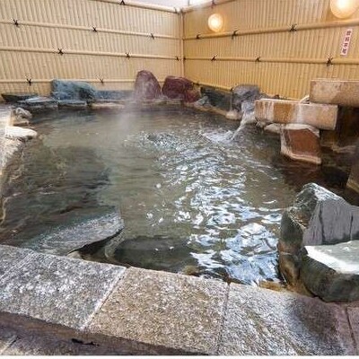 Open-air bath