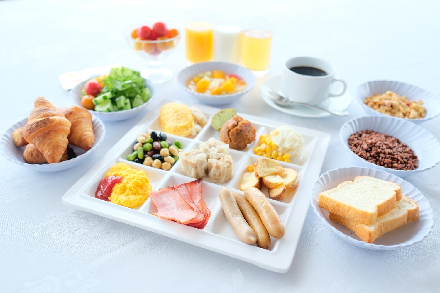 Breakfast at restaurant "Hakkei" on the 18th floor