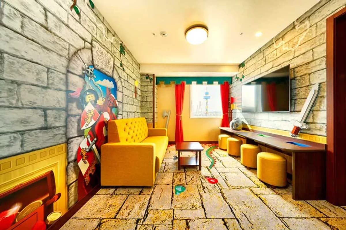 Kingdom Suite (Park View)