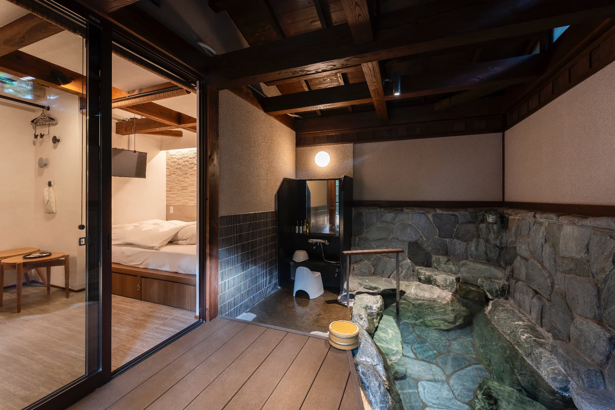 Compact room with semi-open-air bath [Yuzenan] New guest room available in July 2024